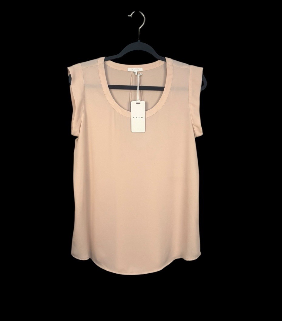 Pleione Women’s Blouse Size Small Sheer Pink Lightweight Top New