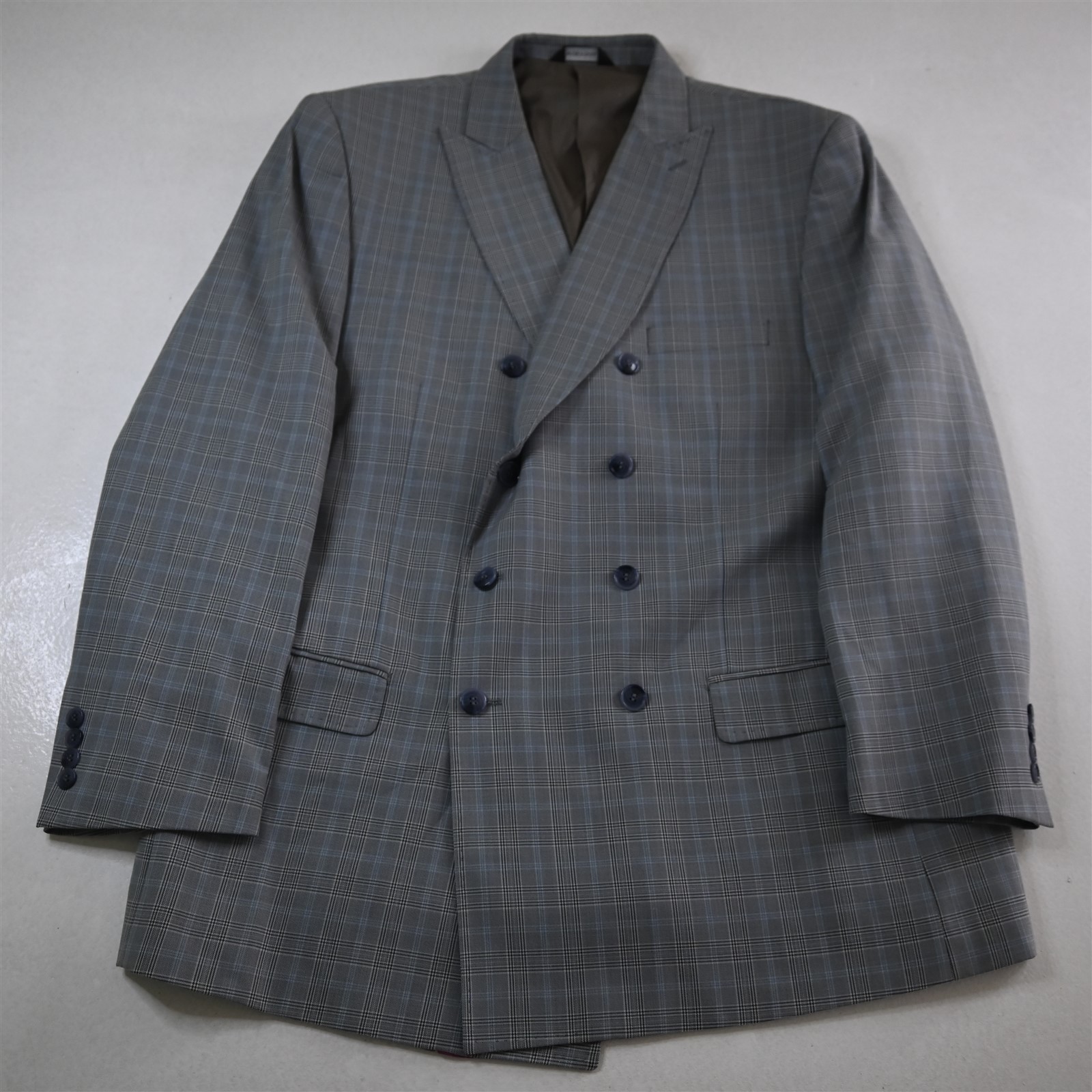 Lineage 46R 40×32 Gray Plaid Double Breasted Mens Jacket Pants Suit