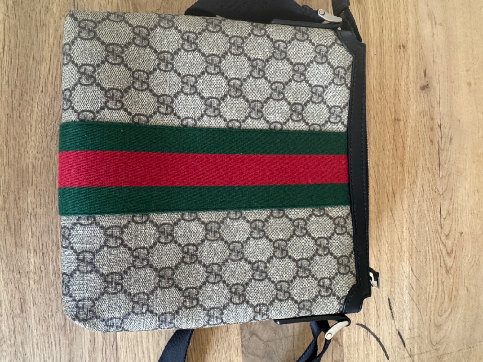 100% Authentic Gucci GG Supreme Monogram Web Messenger / Crossbody Bag
