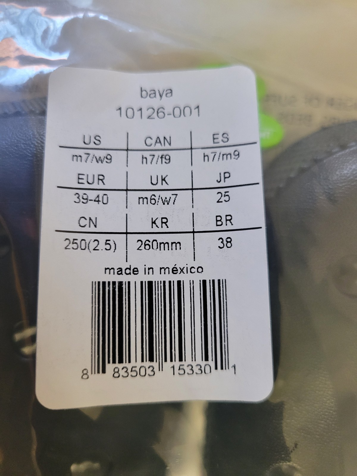 Crocs Men’s Women’s Shoes Baya Clogs M7/W9 Slip On Black Unisex 10126-001