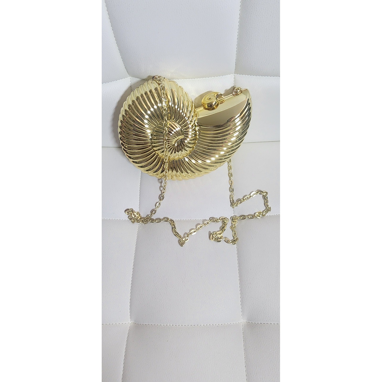 Gold Nautilus Seashell Hard Shell Clutch Crossbody Bag Evening Minaudiere
