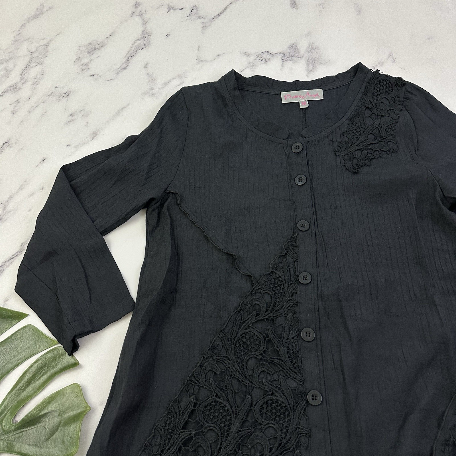 Pretty Angel Womens Tunic Top Size M Black Lace Trim Button Front 3/4 Sleeve