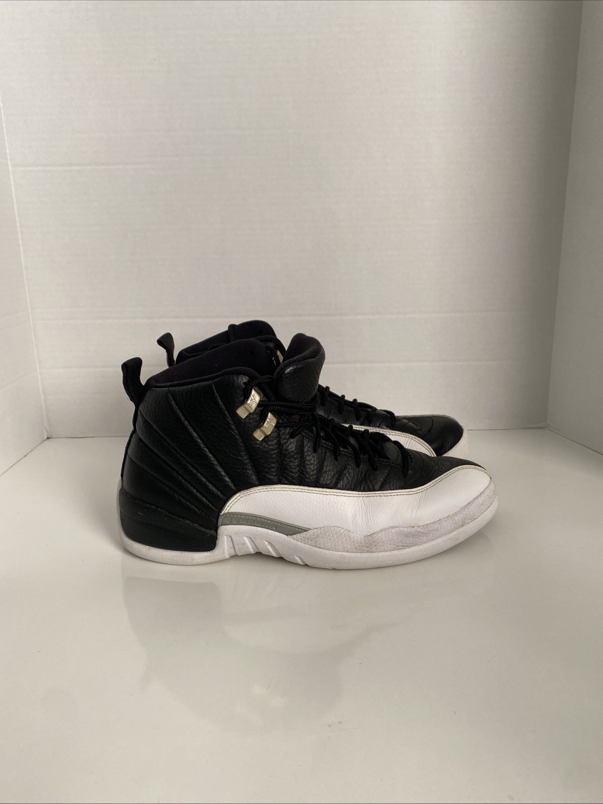 Size 10 – Jordan 12 Retro Mid Playoff