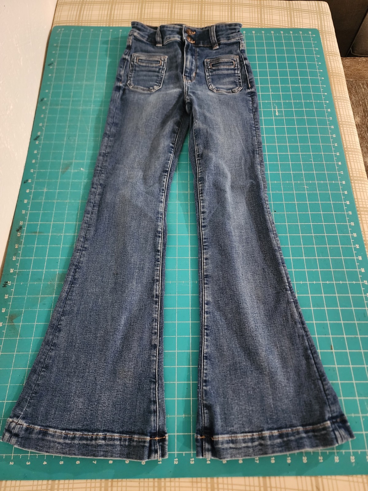 American Eagle Super Highwaisted Womens Size 00 Next Level Stretch