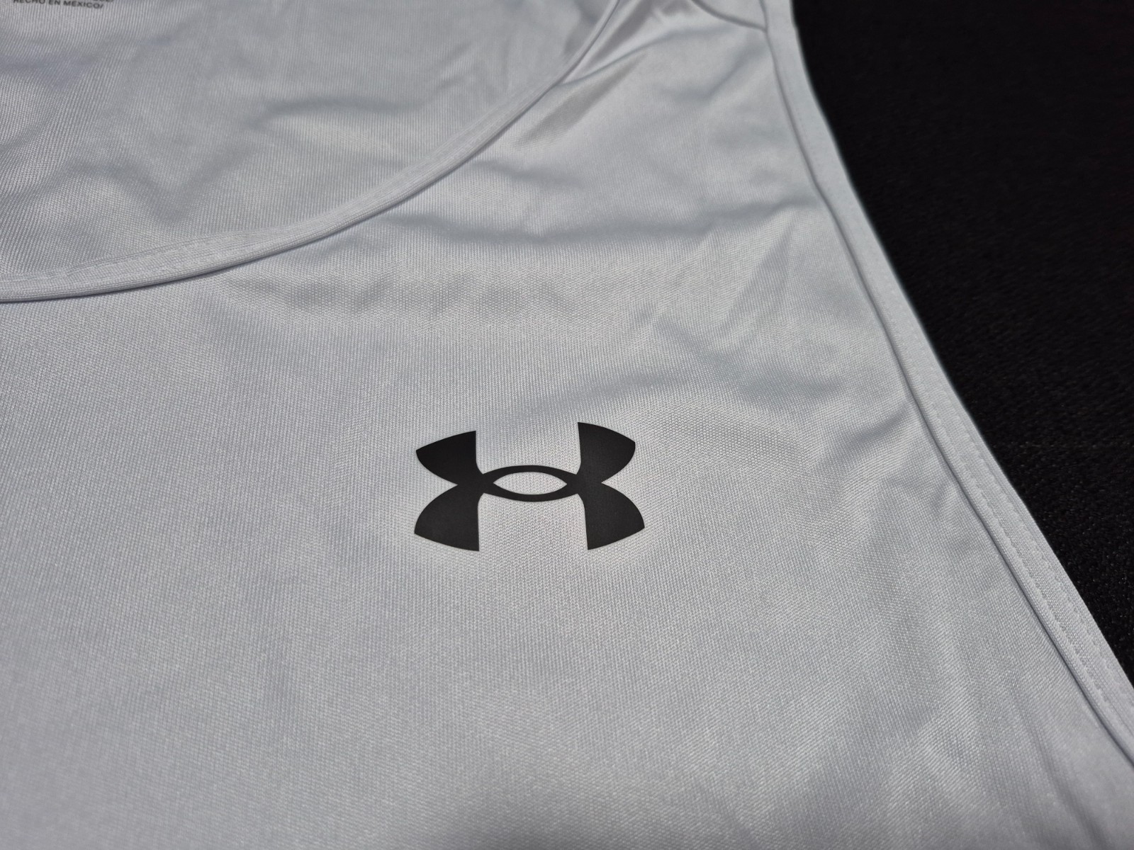 Under Armour Mens Velocity SL Light Gray Tank Heat Gear Loose 1383408-015