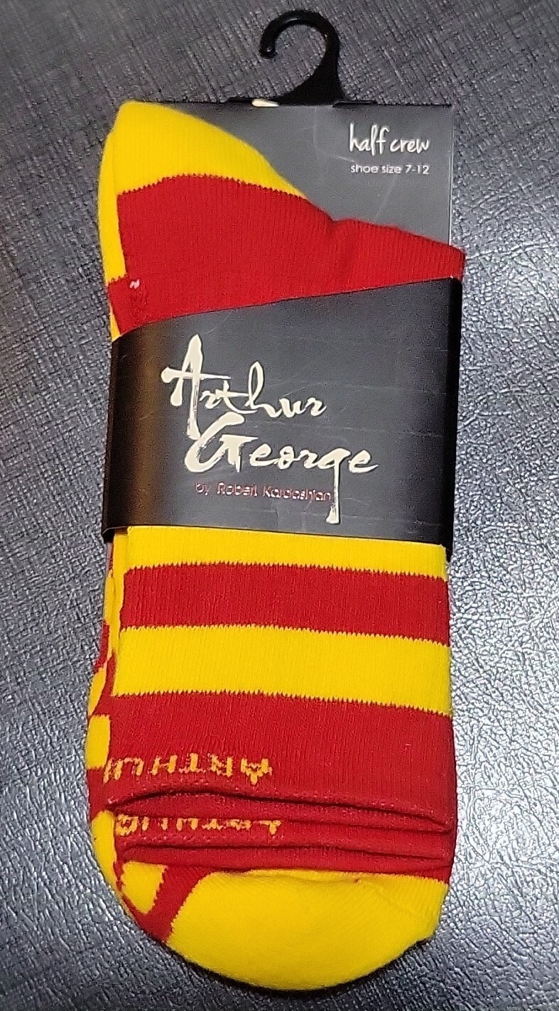 Arthur George Love Hurts R. Kardashian Half Crew Socks Size 7-12 Red/Yellow NEW!