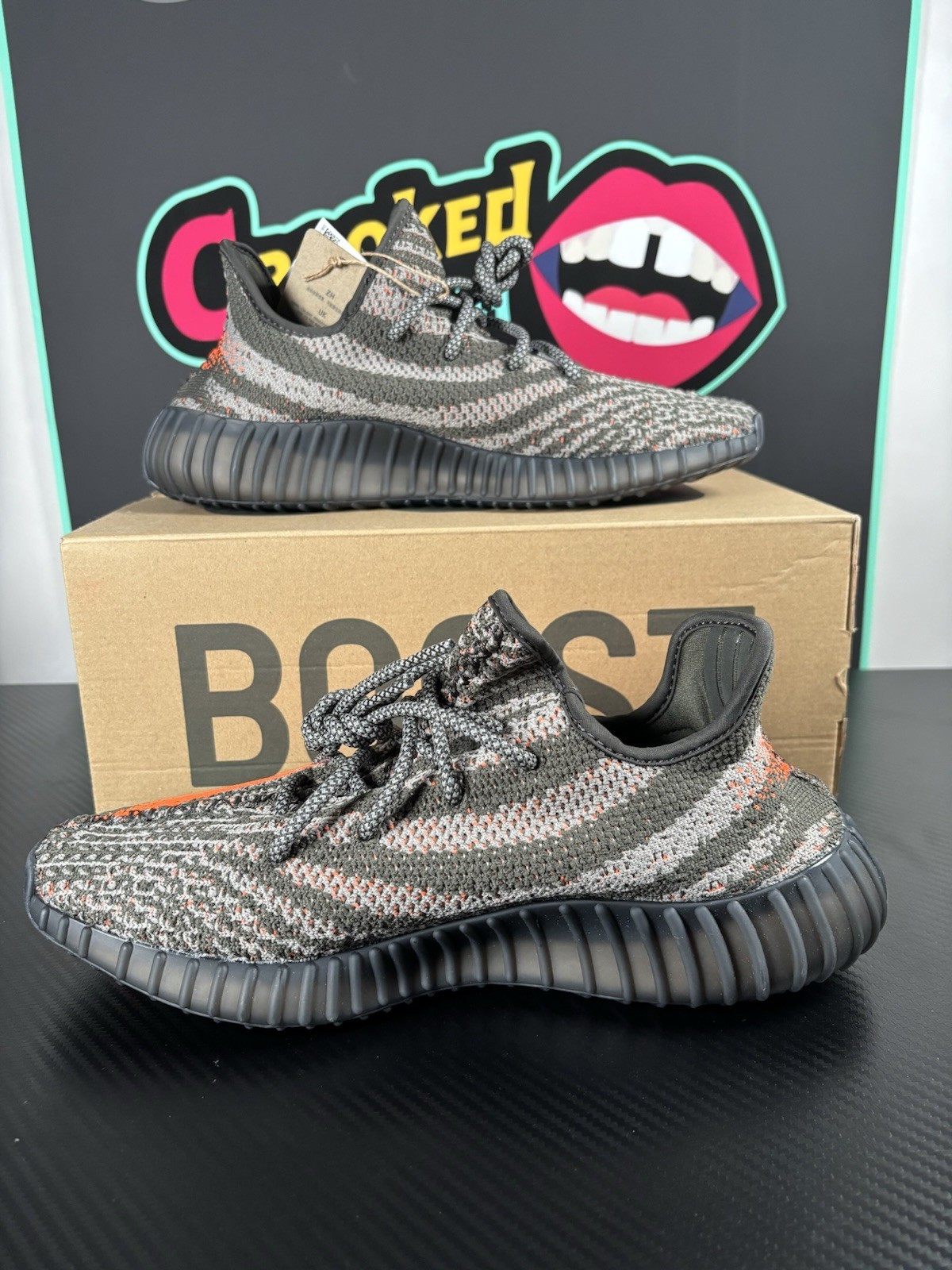 Adidas Yeezy Boost 350 V2 Carbon Beluga HQ7045 Size 8