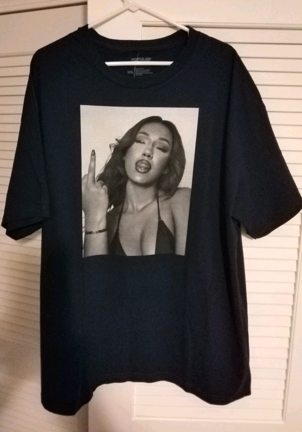Popular Demand Sexy Model Birdie Photo Men’s T-Shirt XXL- NEW Tags! EBONY Woman