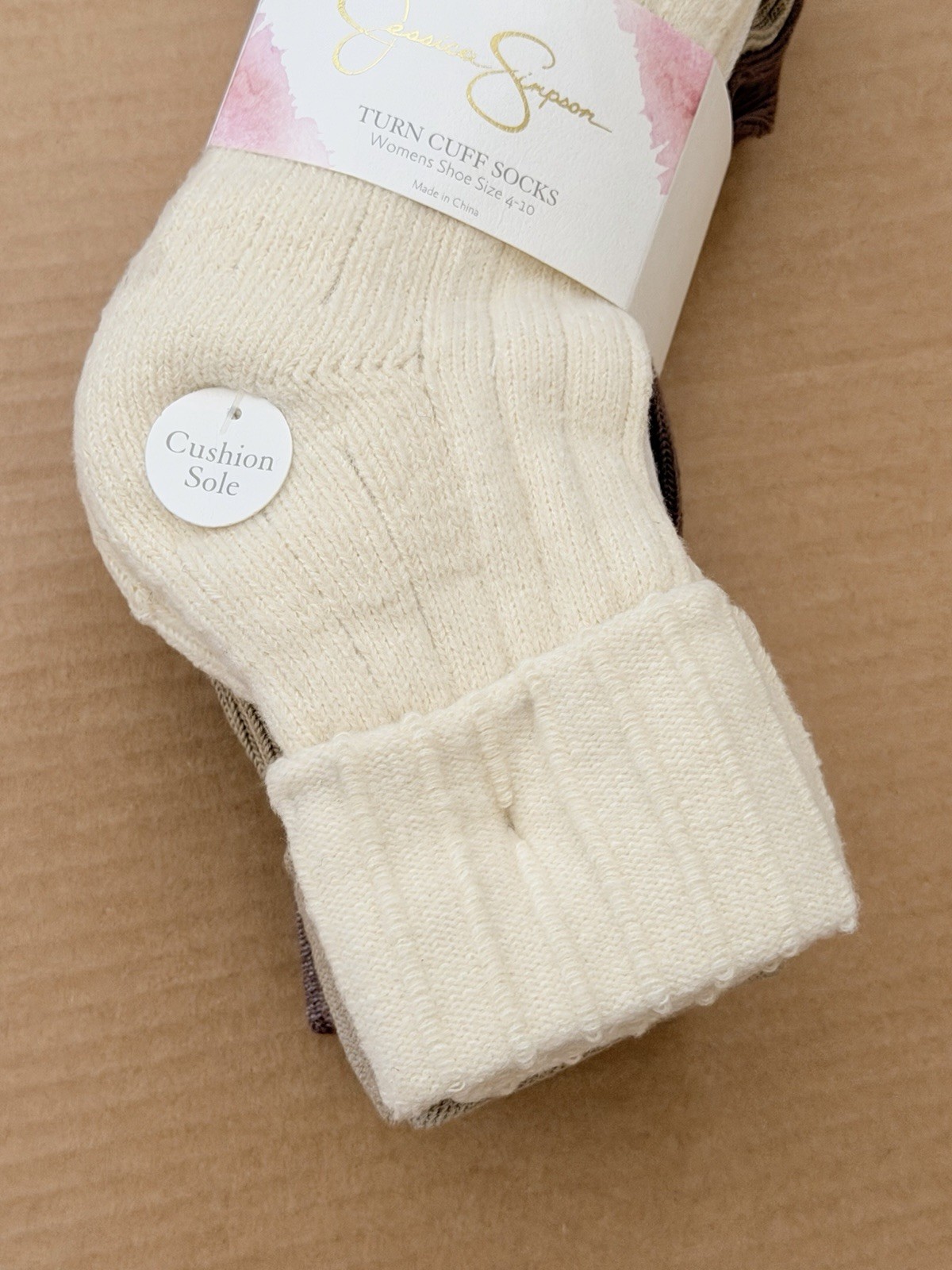 Jessica Simpson Turn Cuff Socks Women’s Shoe Size 4-10 | 6 Pairs- Ivory Multi