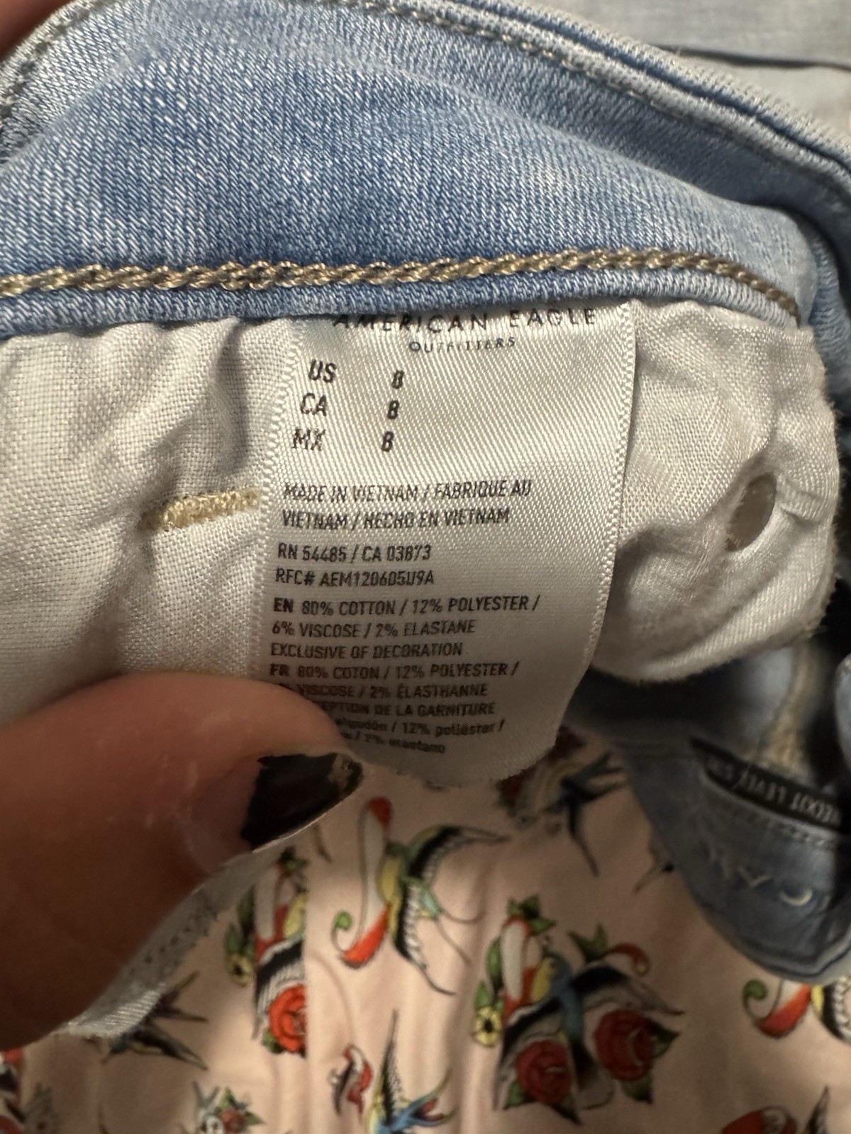American Eagle Women’s Pants and Short Bundle (Women’s 8s & 6)