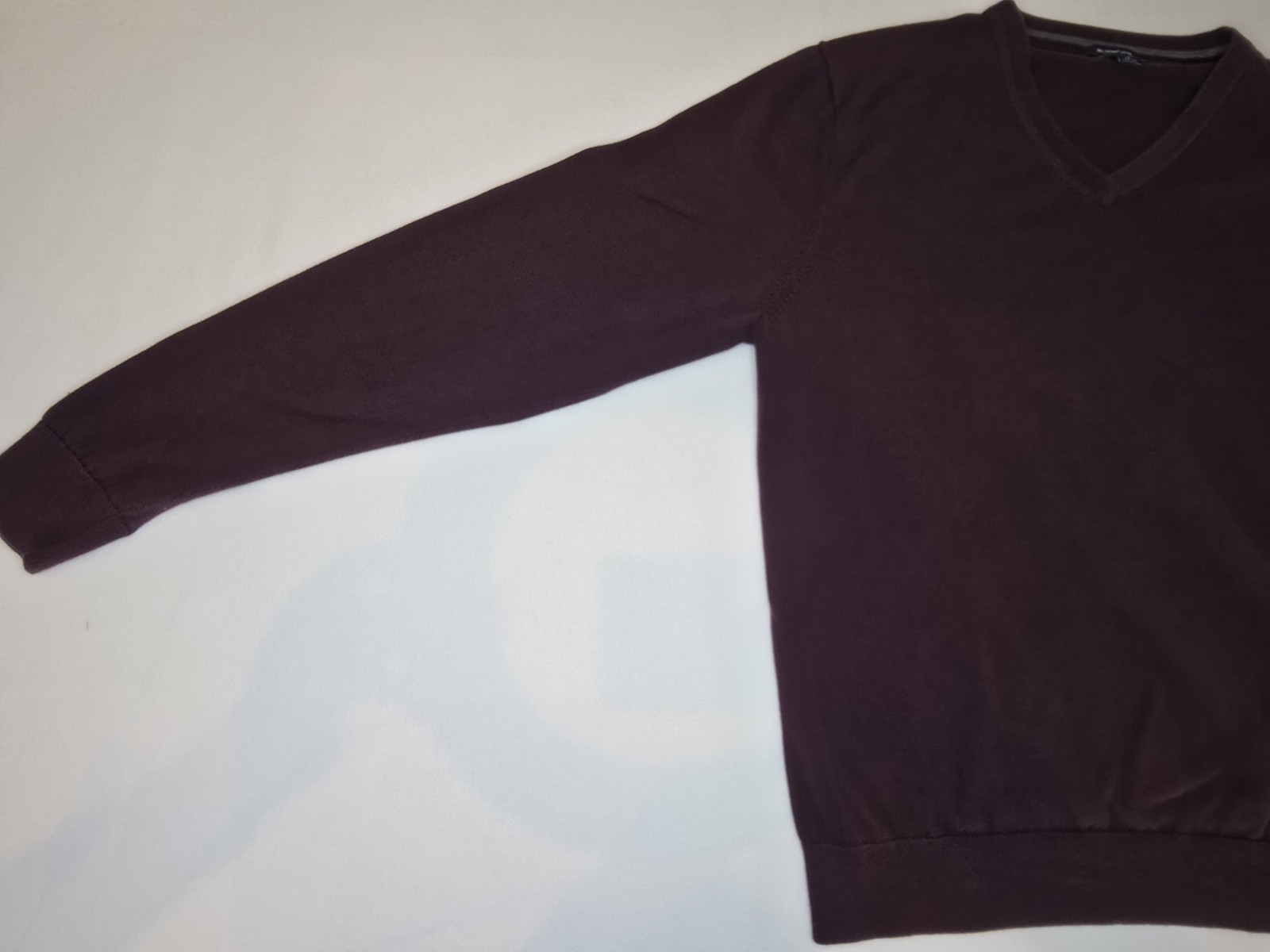 Lands’ End Men’s Large Supima Cotton V-Neck Sweater Burgundy Plum Long Sleeve