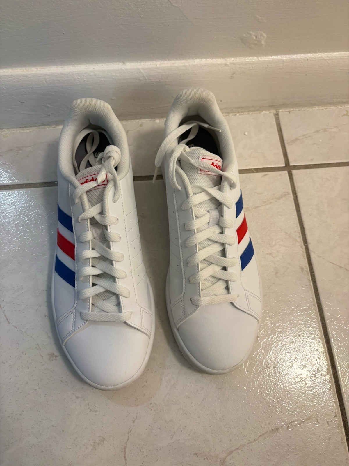Men’s Adidas Grand Court Base White Leather Sneakers (9.5)