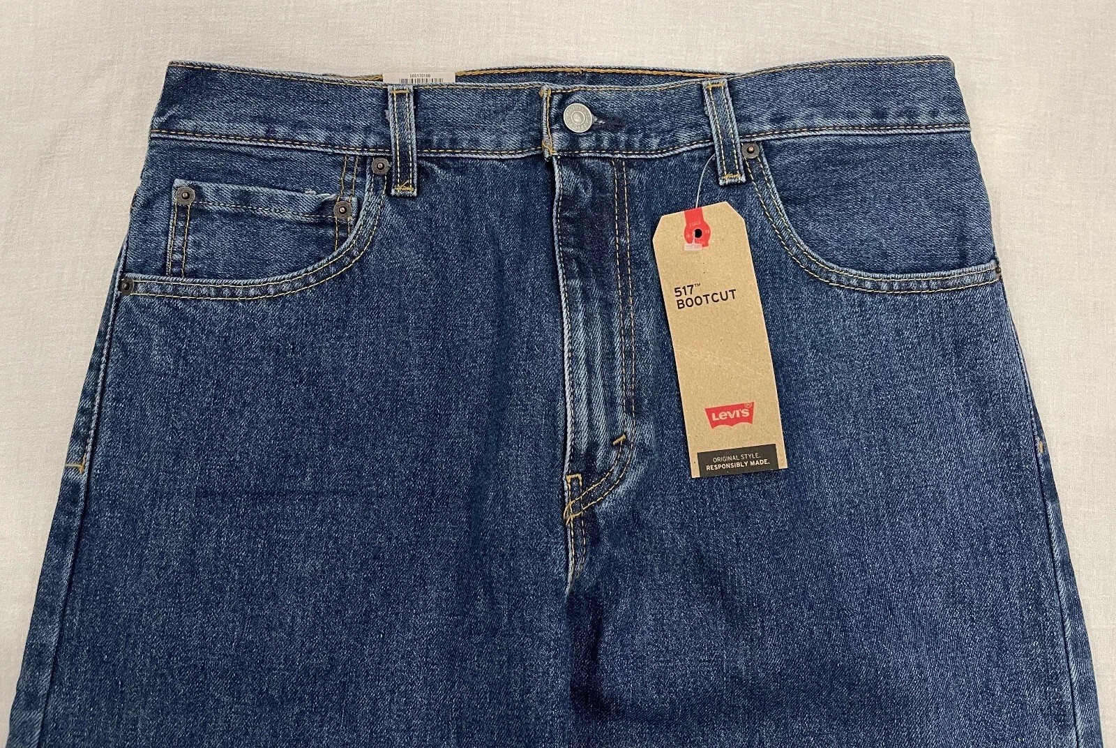 Levi’s Men’s 517-0196 Dark Stonewash Blue Slim Bootcut Jeans 36W x 30L