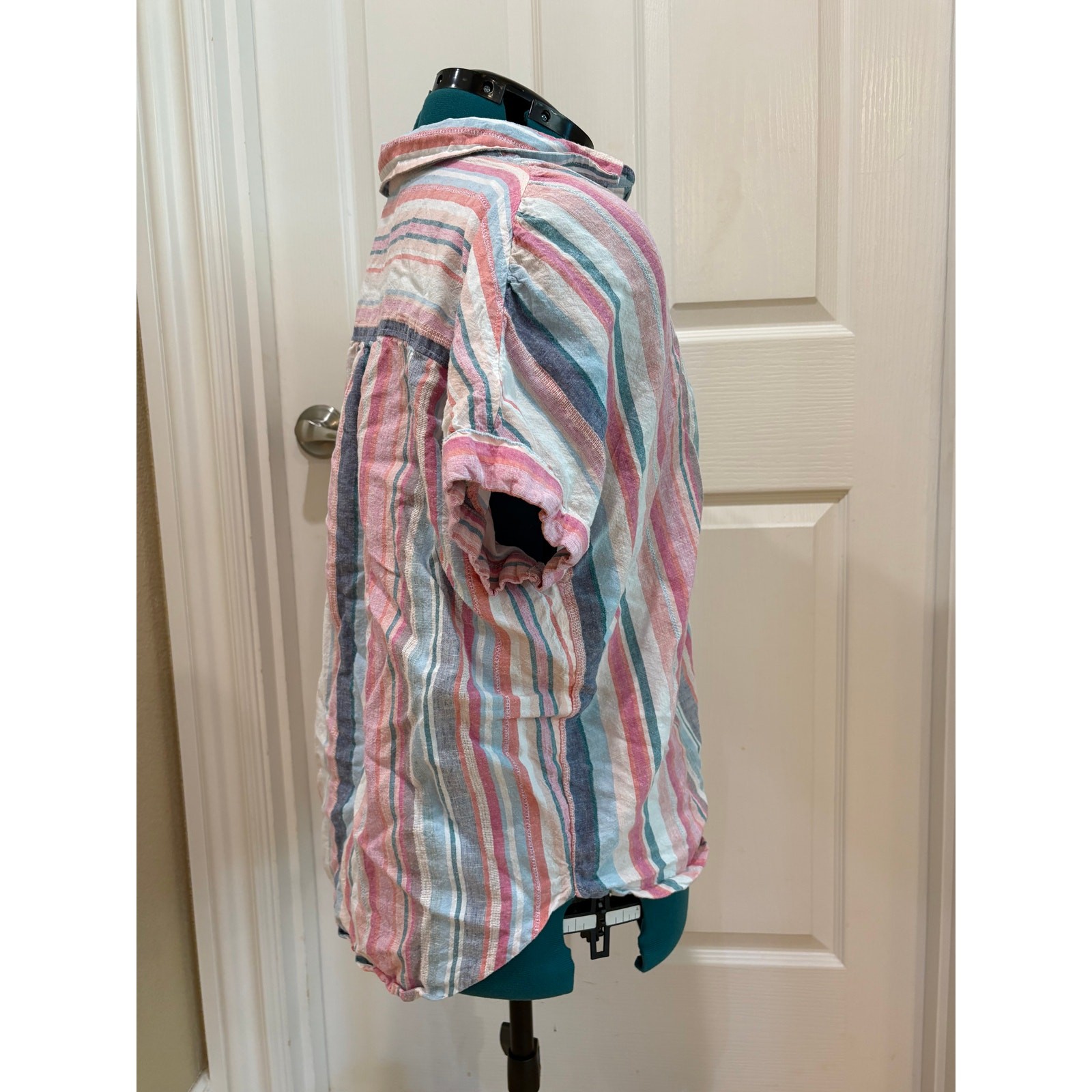 Women’s Size L Linen Blend Button Down Shirt with Pastel Stripes