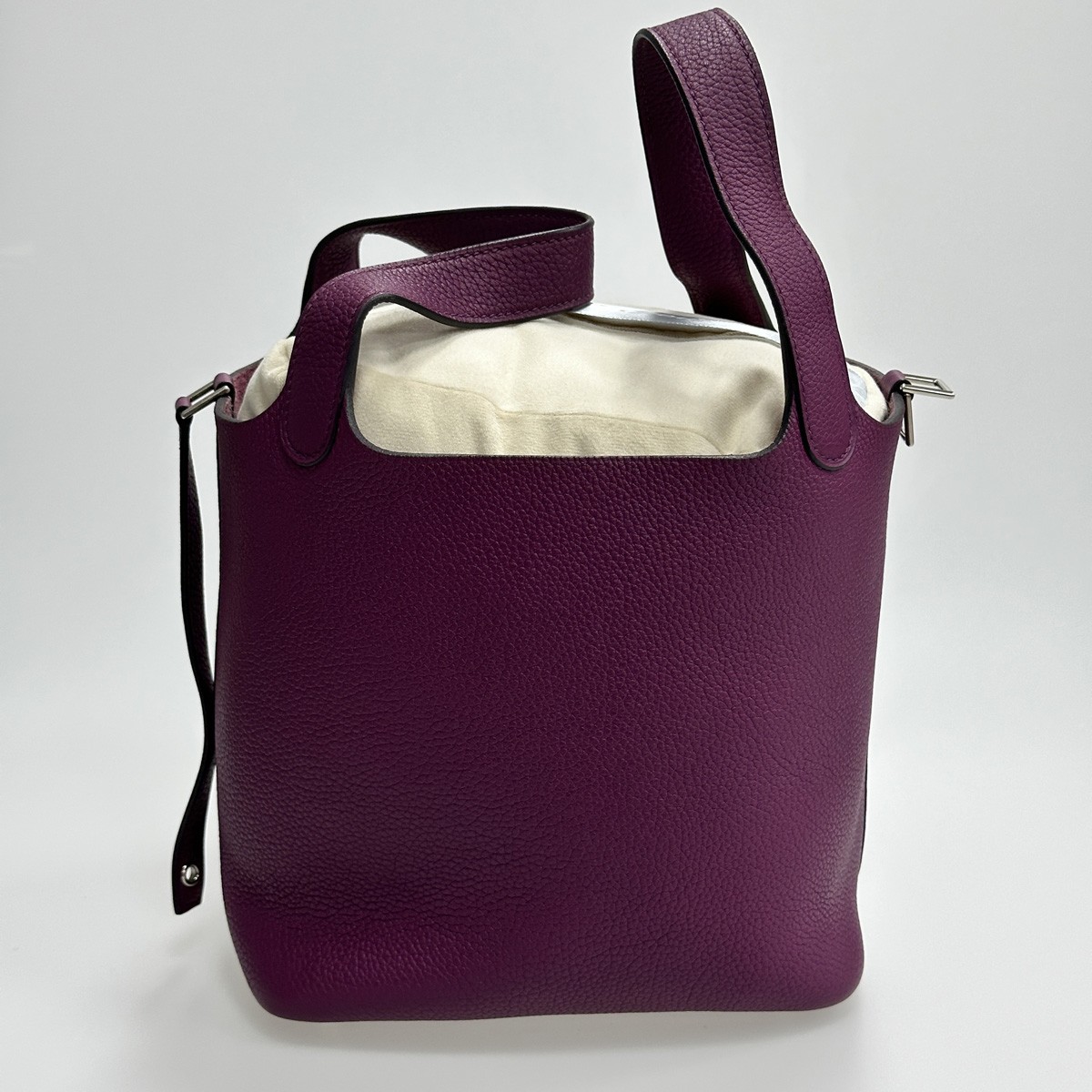 Hermes Picotin Lock 18 Anemone Purple Taurillon Clemence Palladium Hardware