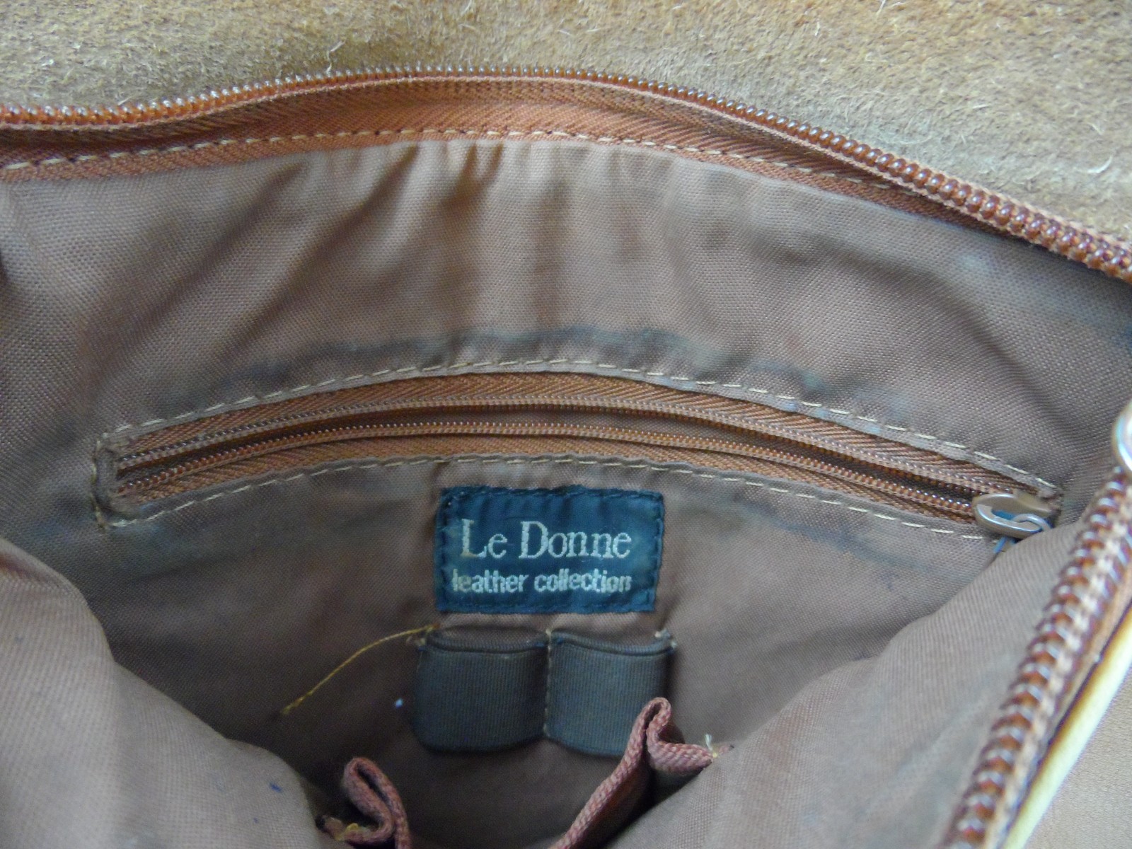 Le Donne Leather Simple Flap Over Crossbody Bag Carmel – 9 x 9 x 2