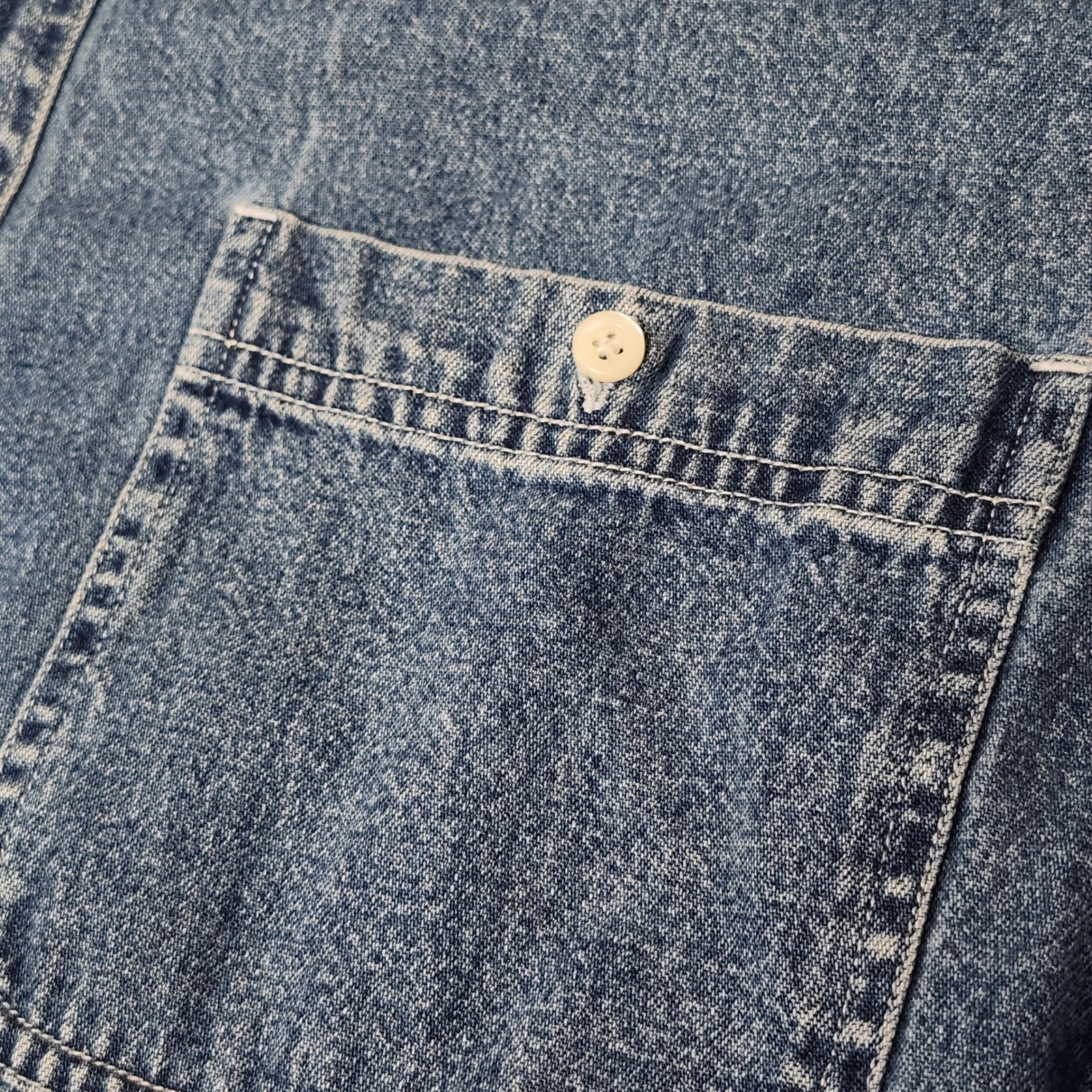 Vintage 90s GAP Denim Shirt Button Up Medium Wash Grunge Shacket Workwear Large