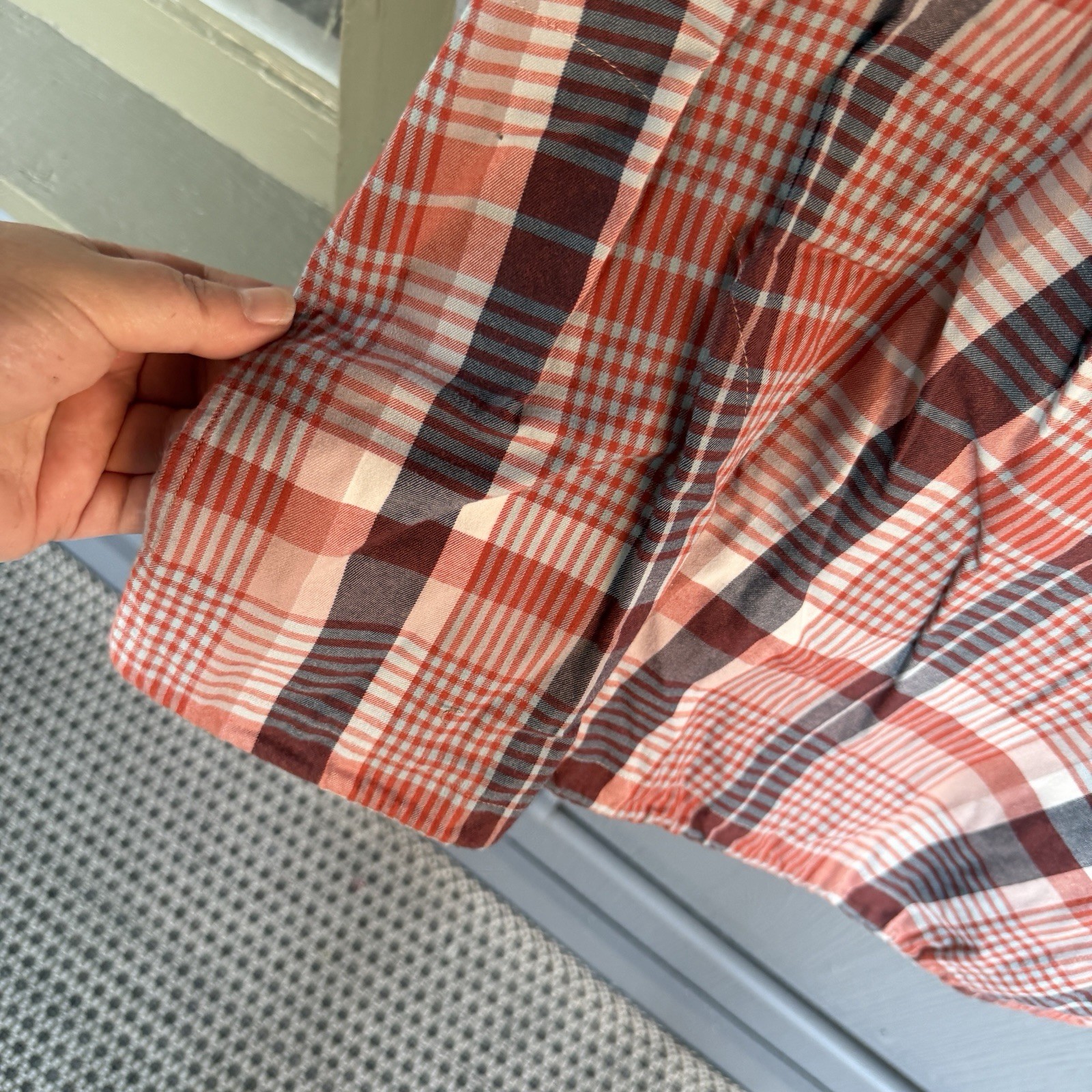 LL Bean Signature Pullover Top Women’s Large Gray Orange Plaid Cotton Collar