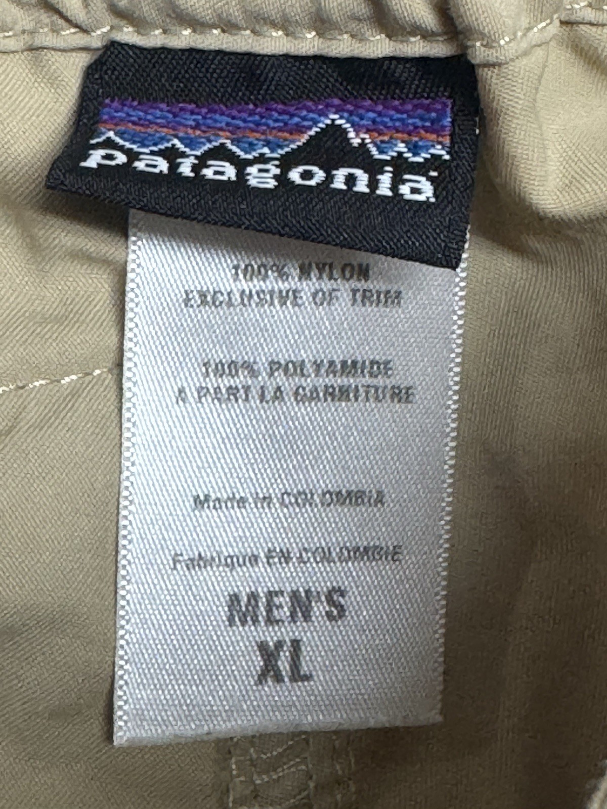 Patagonia Gi II Khaki Tan Nylon Zip Off Convertible Pants 55043 Men’s Size XL