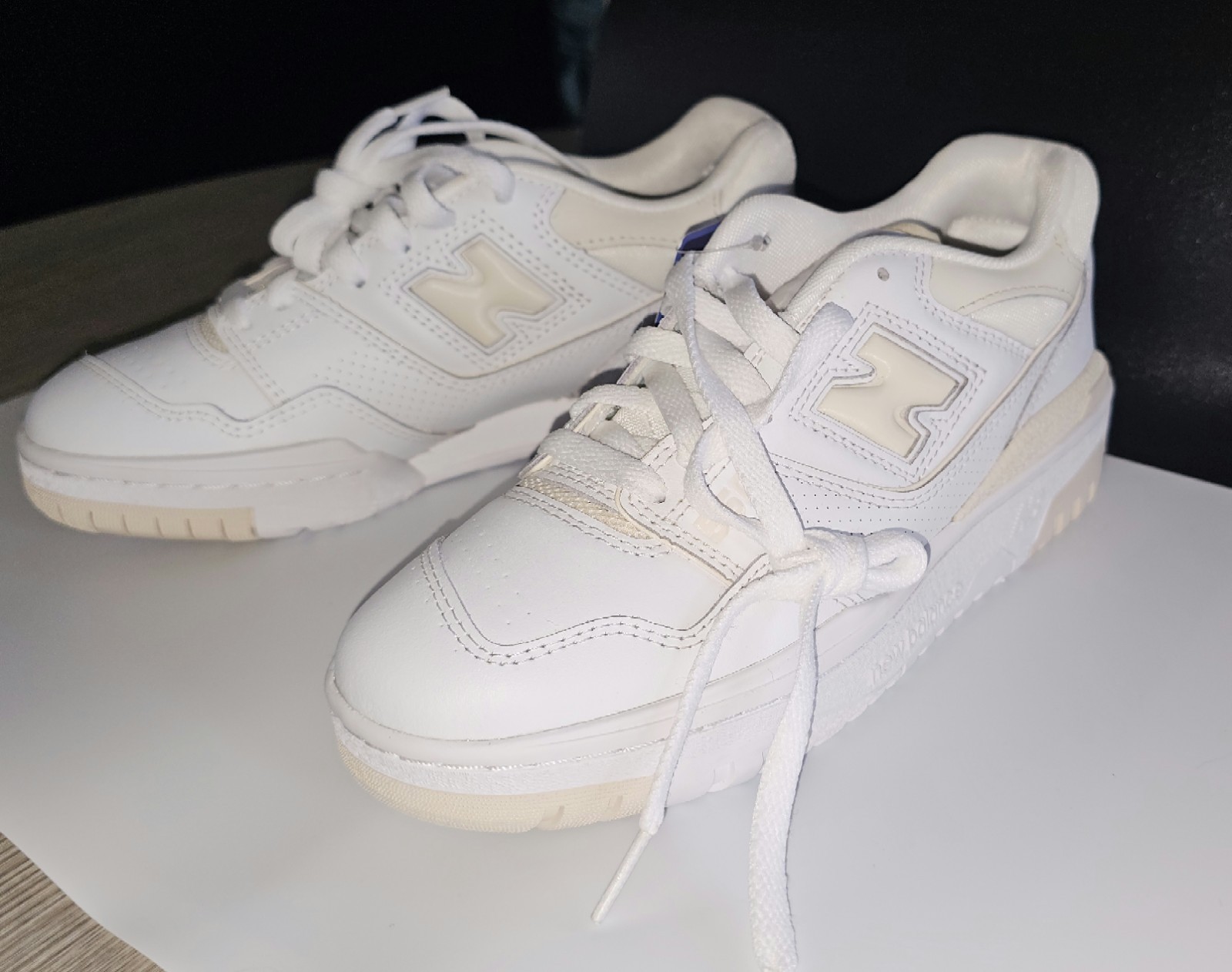 Size 6 – New Balance 550 White Linen W