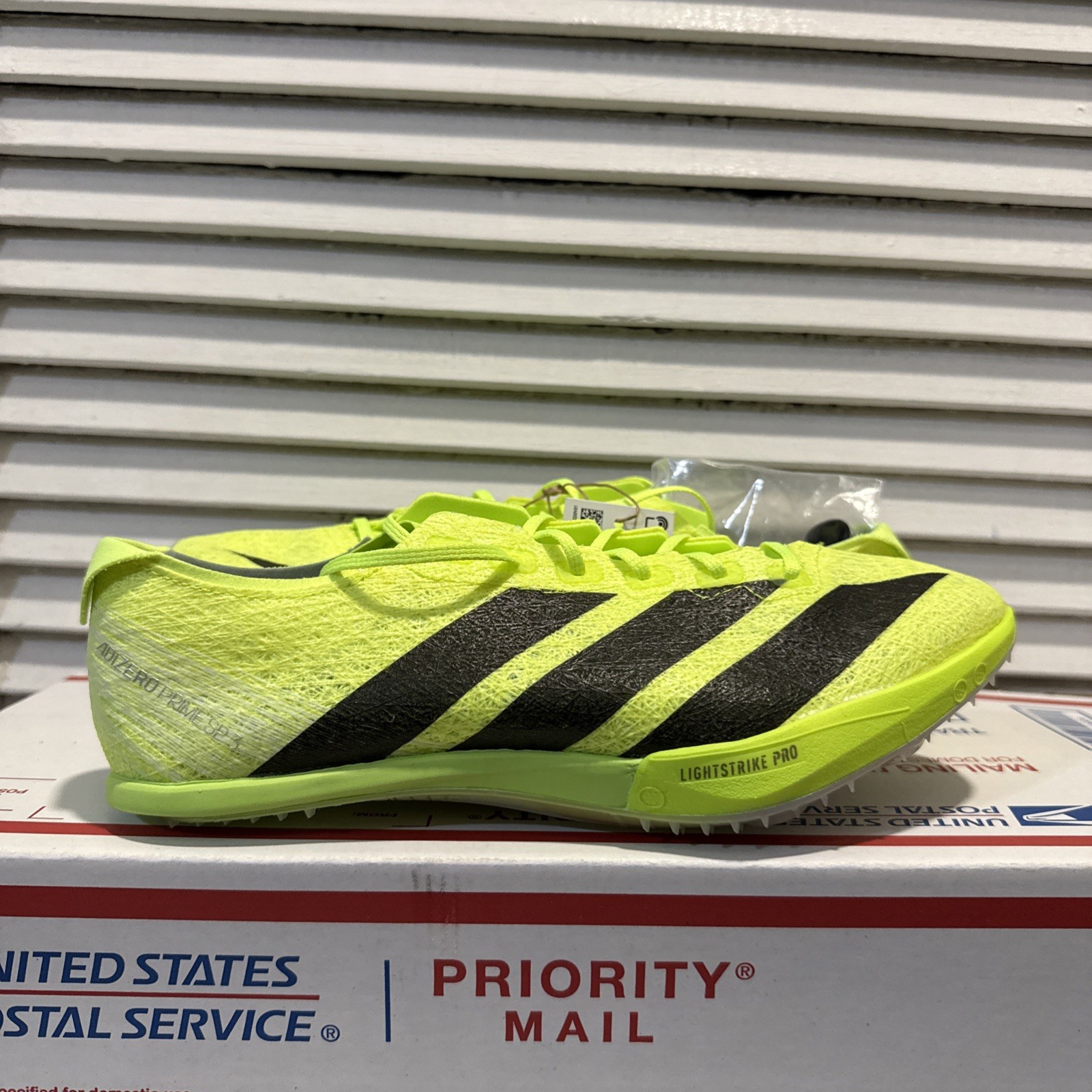 New Adidas Adizero Prime SP 3 Track Spikes Neon Men’s Size 7.5 / W 8.5 IH5800