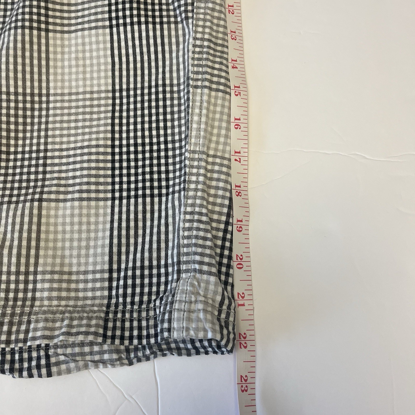 Men’s Vintage OP Ocean Pacific Shorts White Black Gray Pockets Size 34