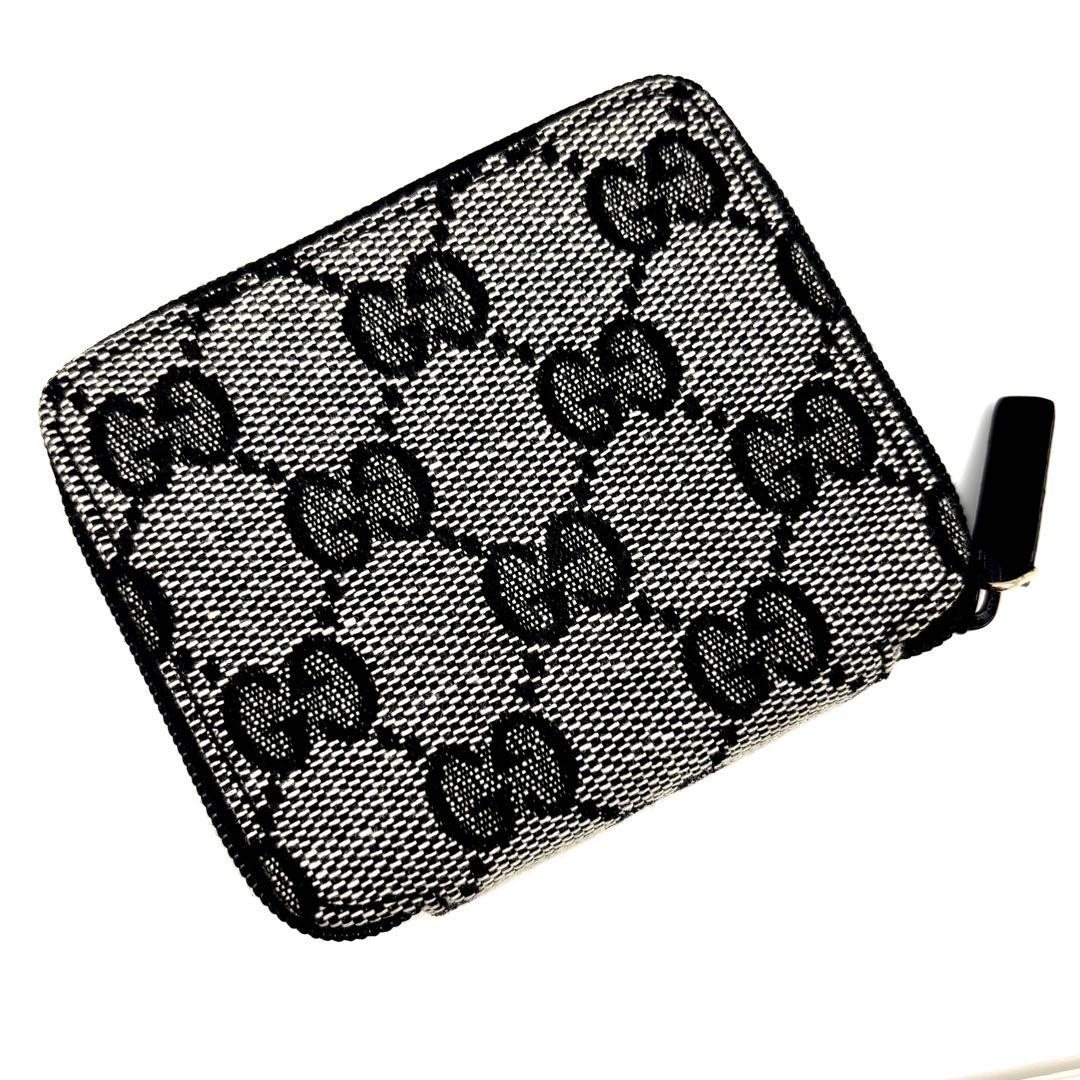 Unused display item GUCCI round zipper coin case GG canvas