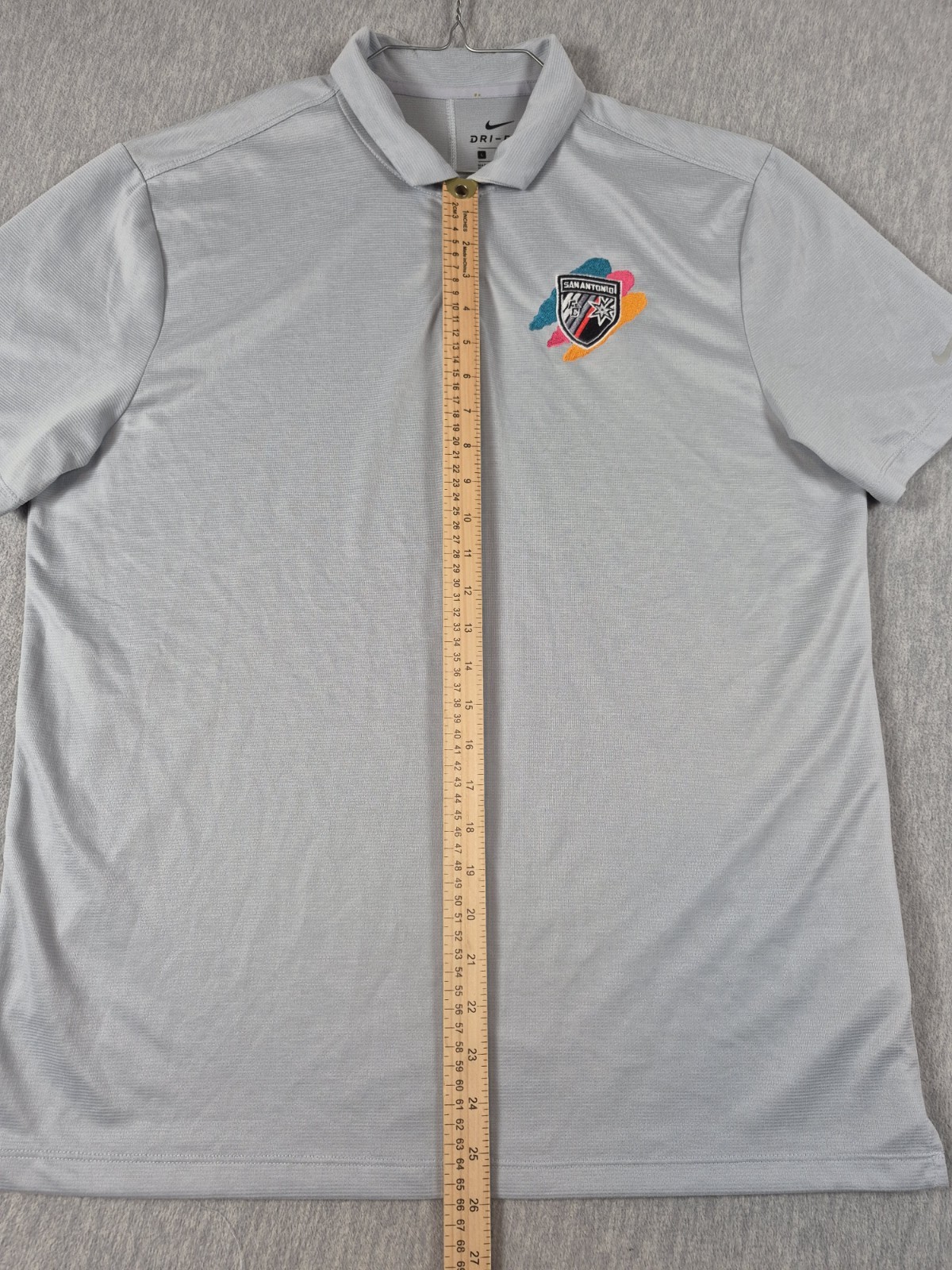 San Antonio Spurs Nike Polo Shirt Dri Fit Men Large Gray SA FC Fiesta Colors