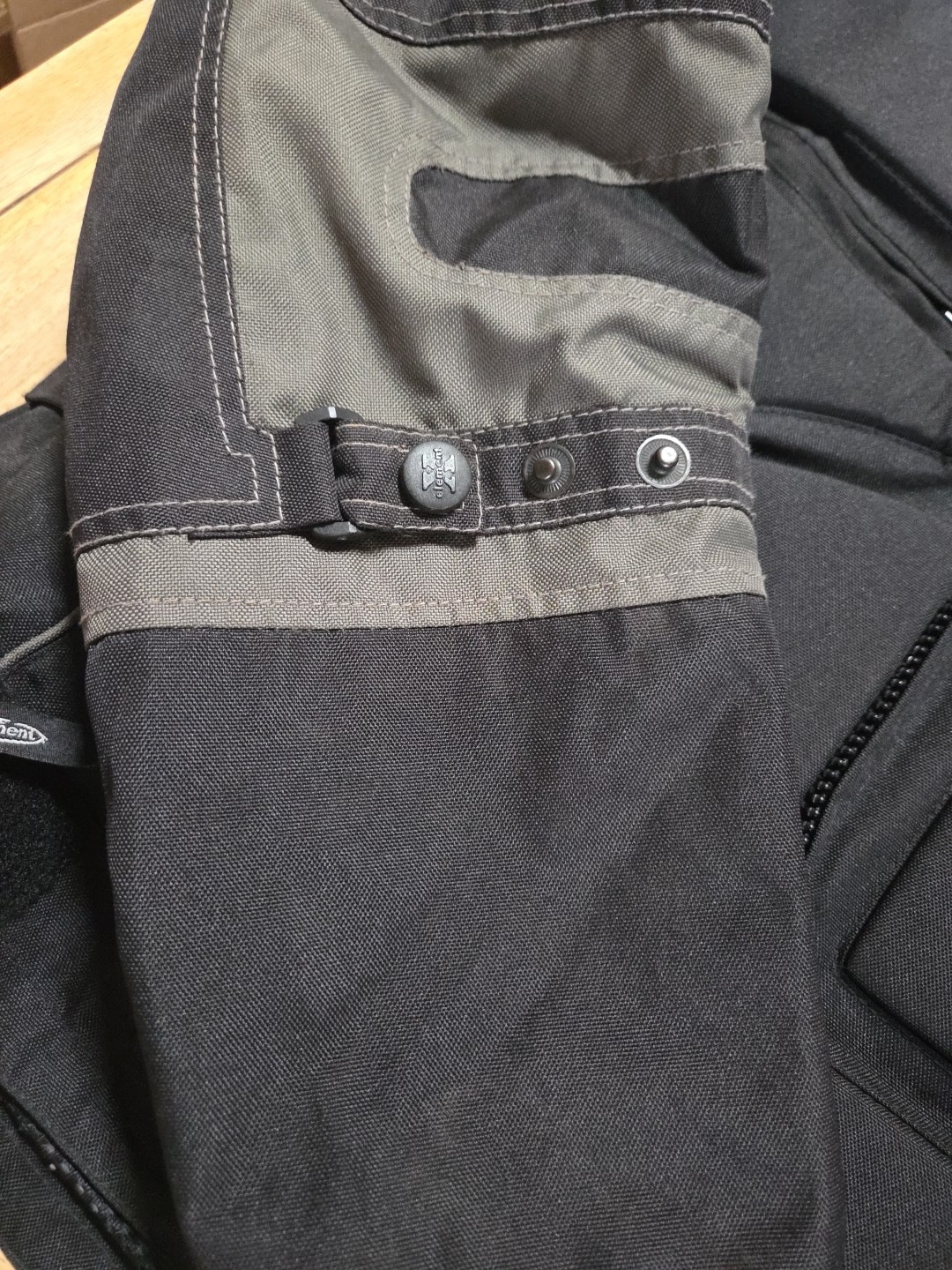 XELEMENT Padded Without Zip Out Liner Motorcycle Jacket Waterproof