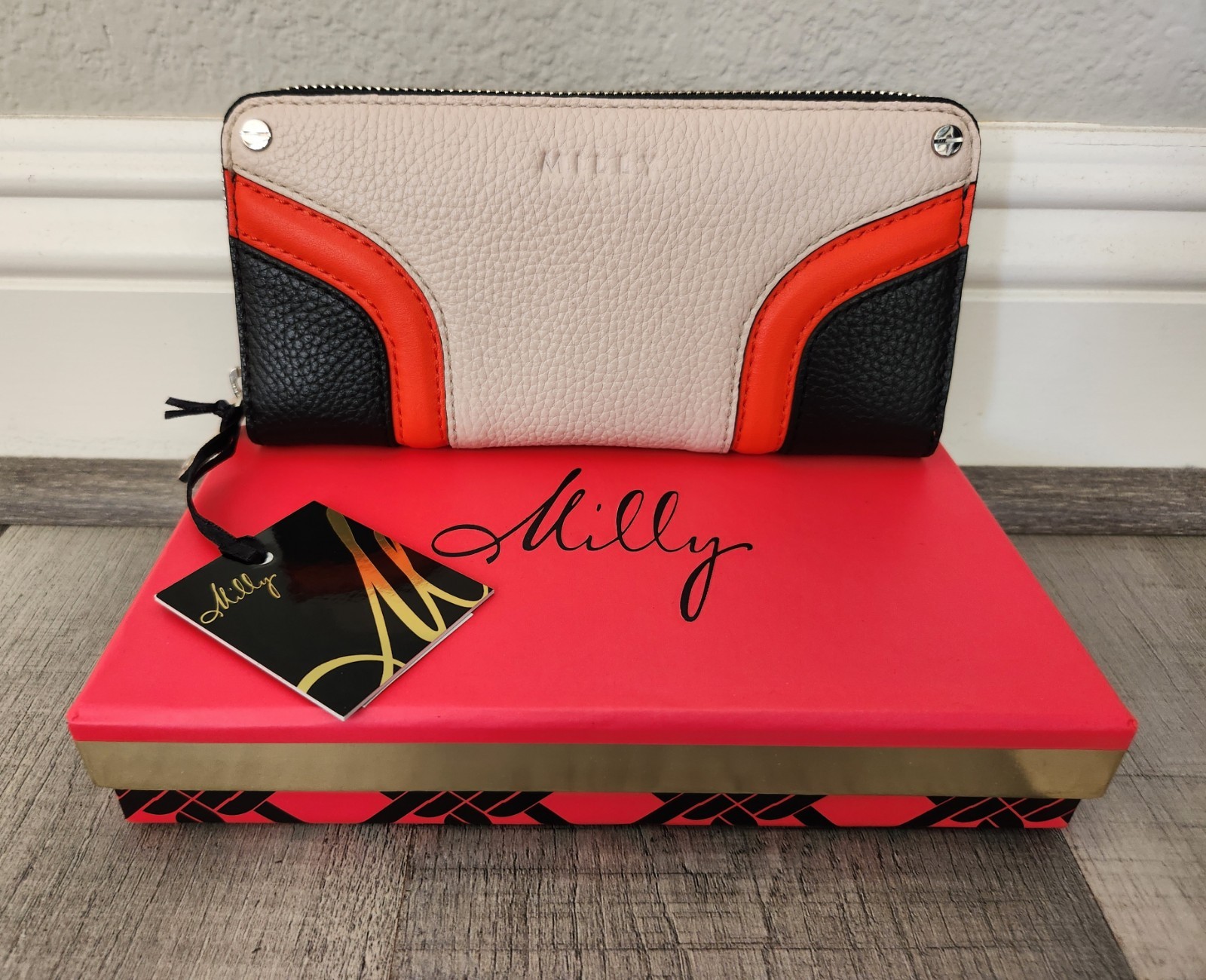 RARE NWT Women’s Milly Zip-Around Soft Leather Designer Wallet Tan Black Orange