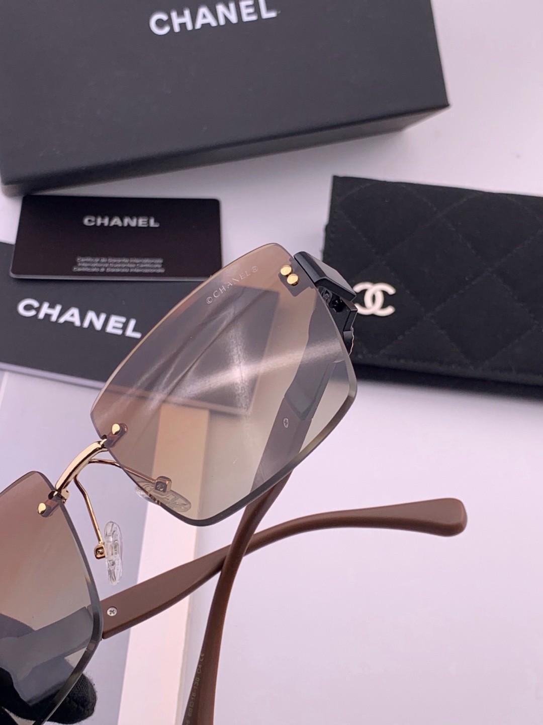 CHANEL CH5550 Women’s Sunglasses – NEW