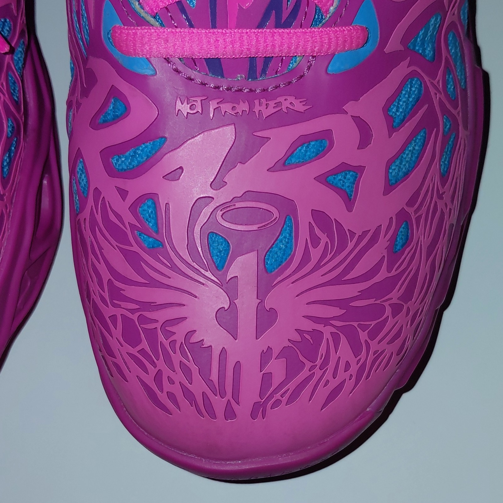 PUMA MB.04 Iridescent Deep Orchid/Poison Pink Mid Top Basketball 310836-01
