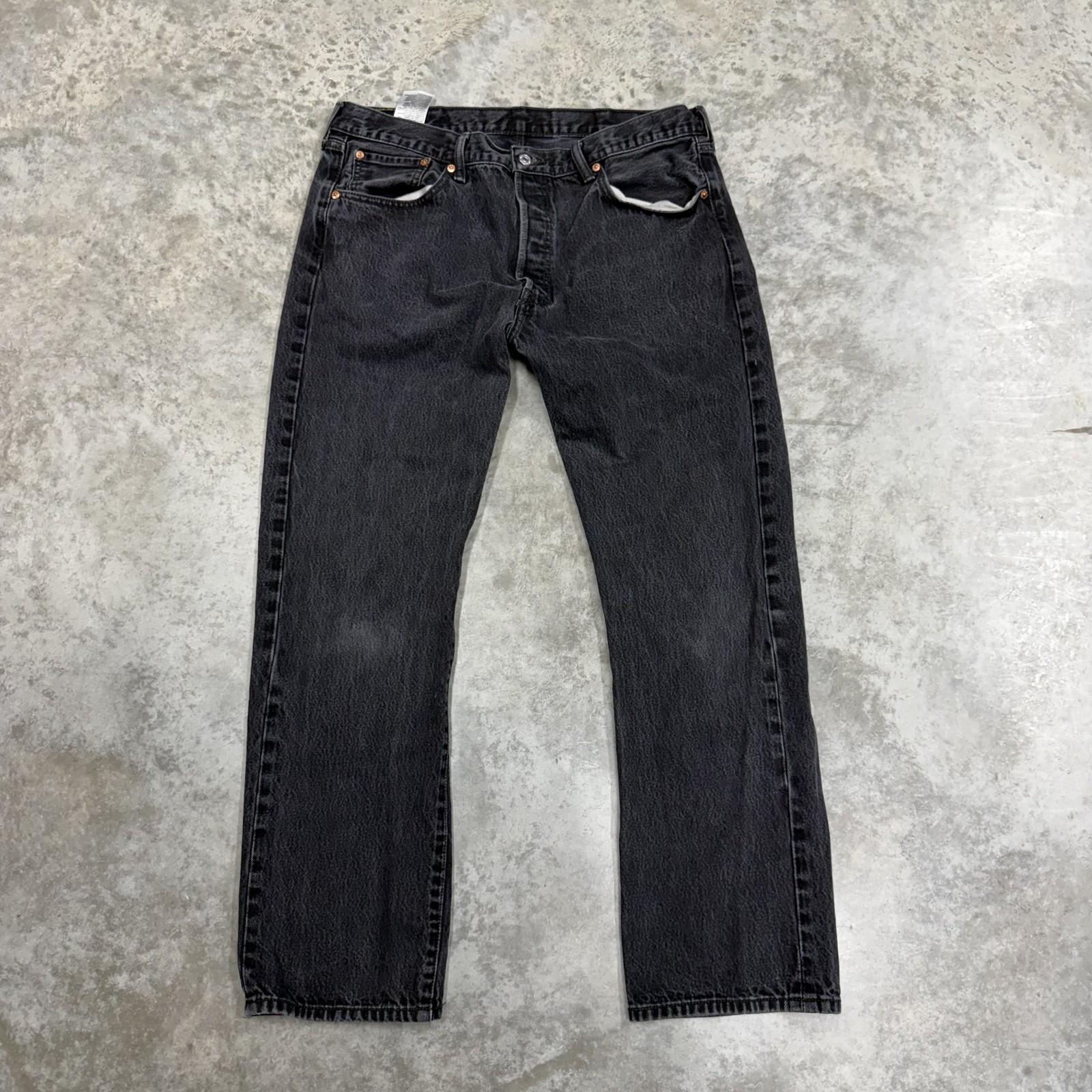 Levis 501 Jeans Mens 38×30 Black Charcoal Wash Button Fly Straight Leg Denim