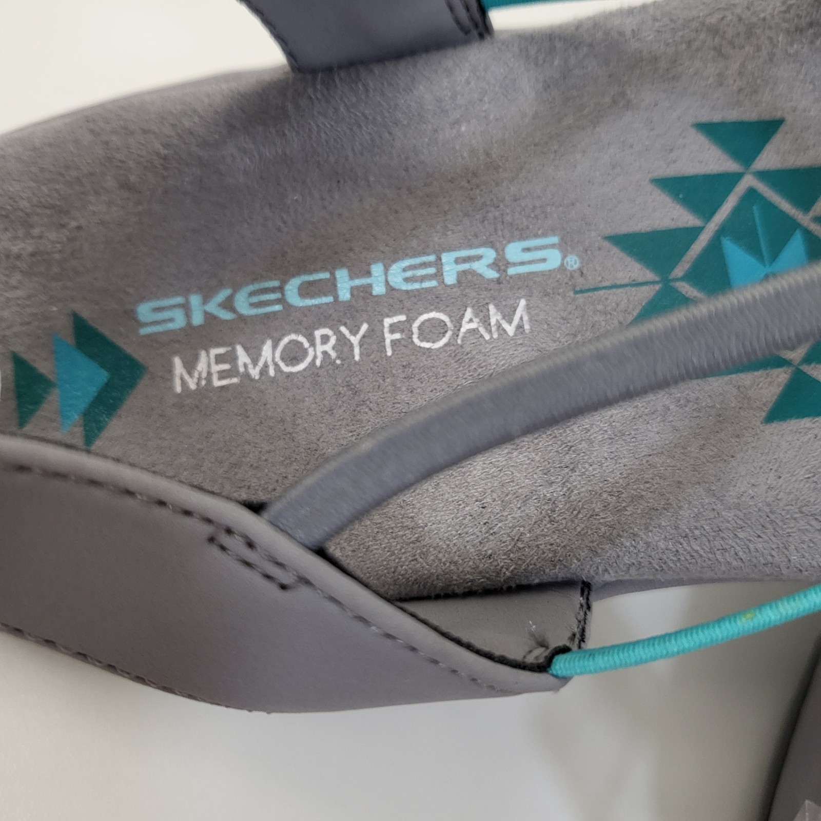 SKECHERS Reggae Slim Forget Me Knot Sport Sandals Womens 9 Gray Aqua Outdoors
