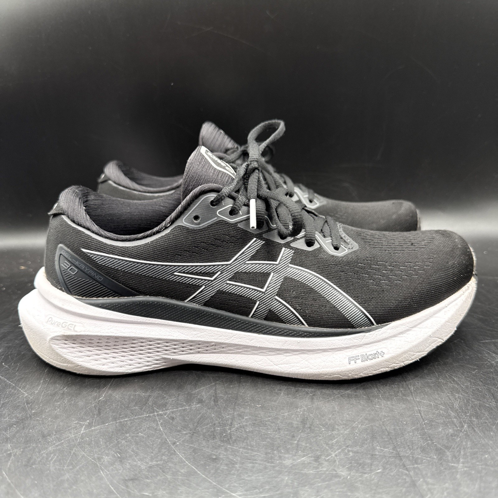 ASICS Gel Kayano 30 Black/White Women’s Size 9.5 1012B357 Running Sneakers Shoes