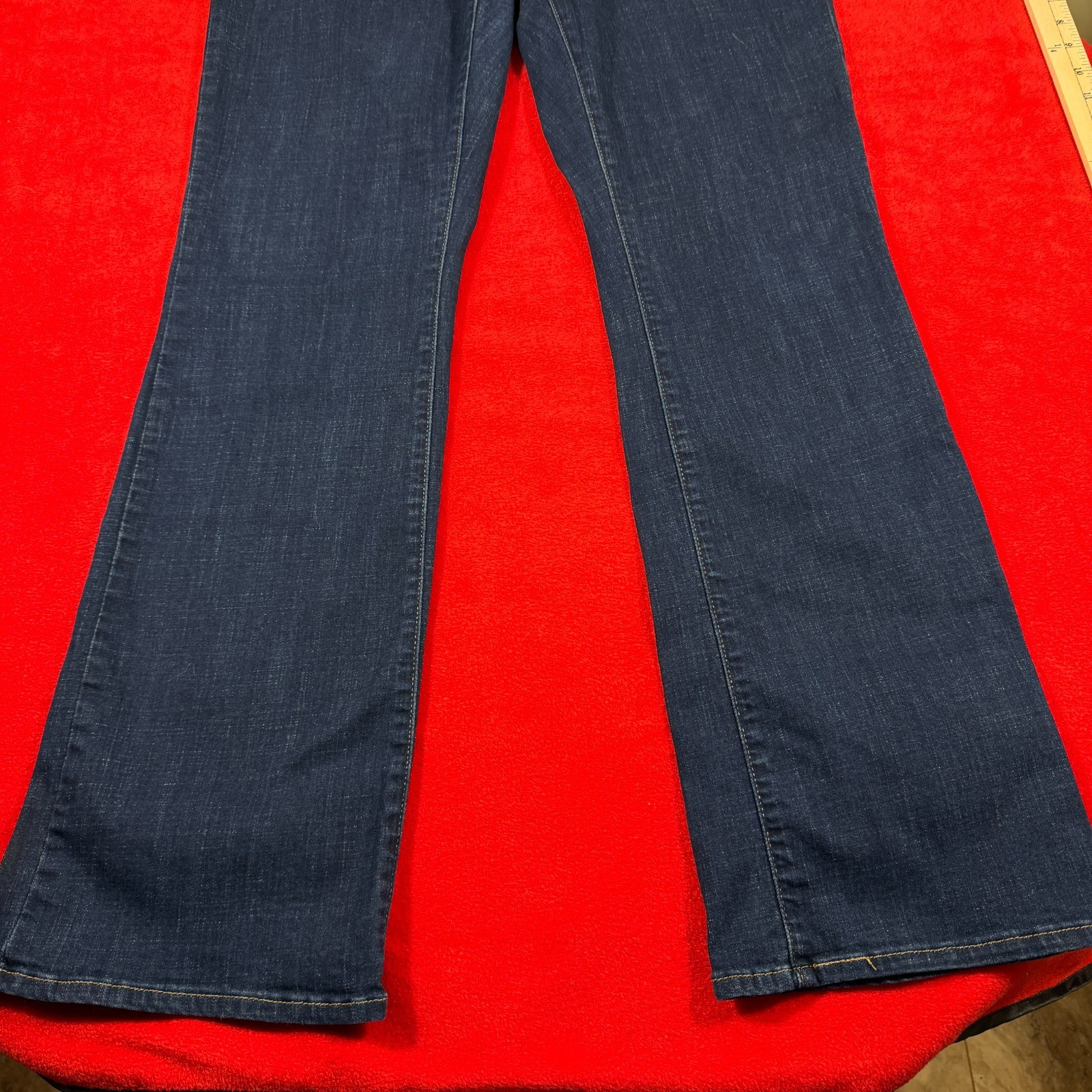 Levi’s Women’s Classic Bootcut Jeans Size 14L
