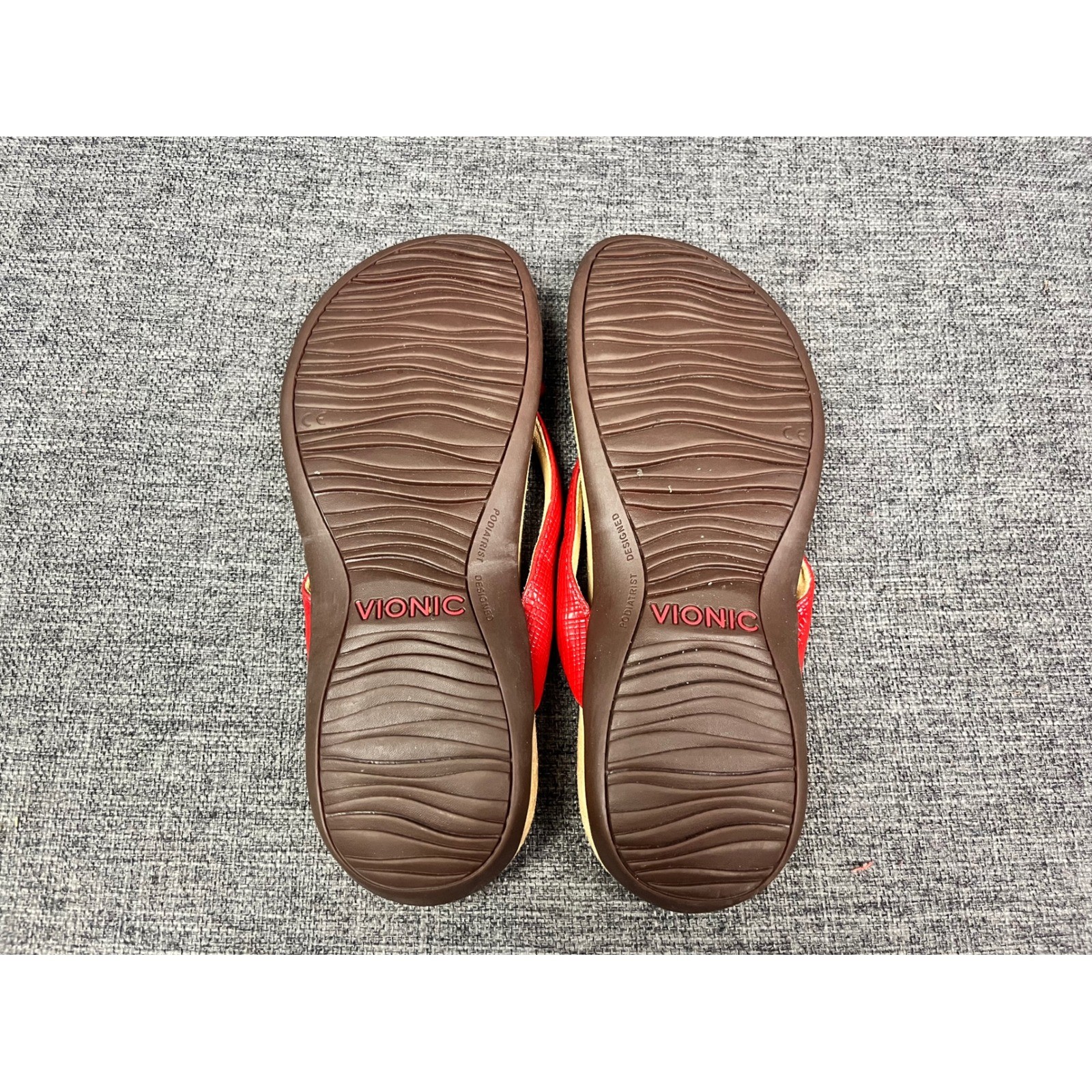 Vionic Bella II Red Lizard Embossed Orthotic Bow Flip Flop Sandals Womens 7.5