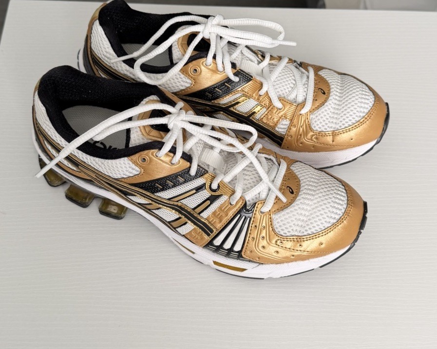ASICS Gel Kinsei Gold White Black Running Shoes Women’s Size 9 Athletic Sneakers