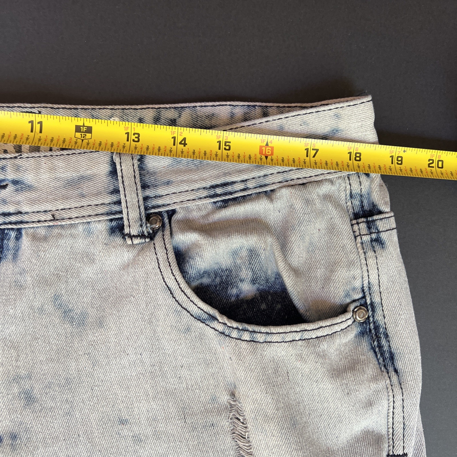 True Rock Jeans Mens 36×31 Blue Distressed Patched Acid Wash Straight Moto