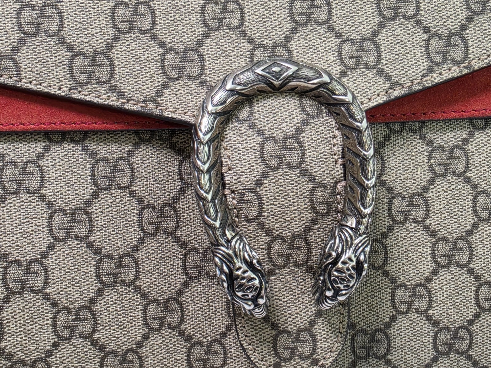 Gucci Dionysus GG Supreme Large Shoulder Bag Beige/Ebony with Red Suede Trim