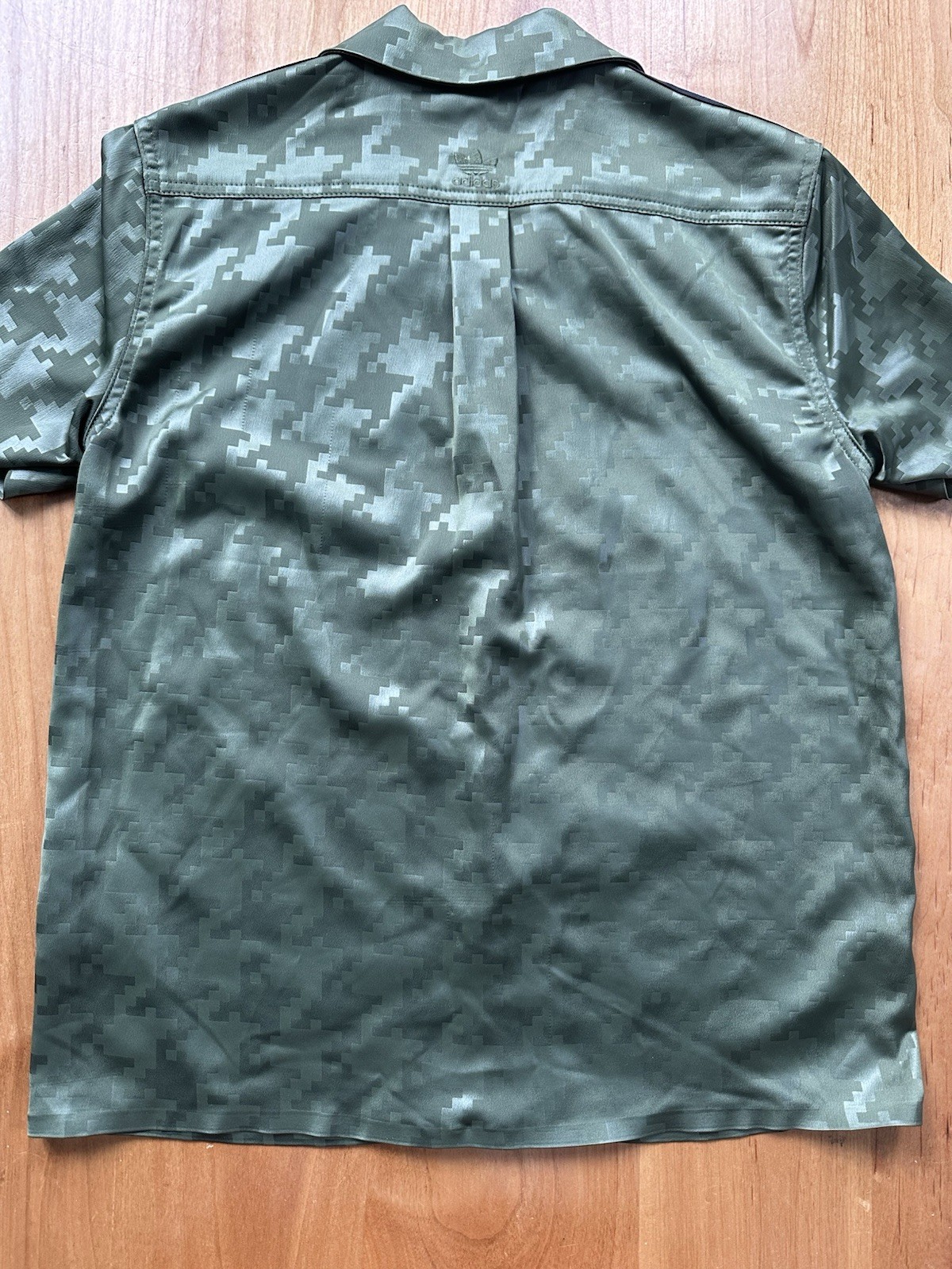 Adidas Ivy Park Shirt Mens 3XS Green Geometric Short Sleeve Button Up