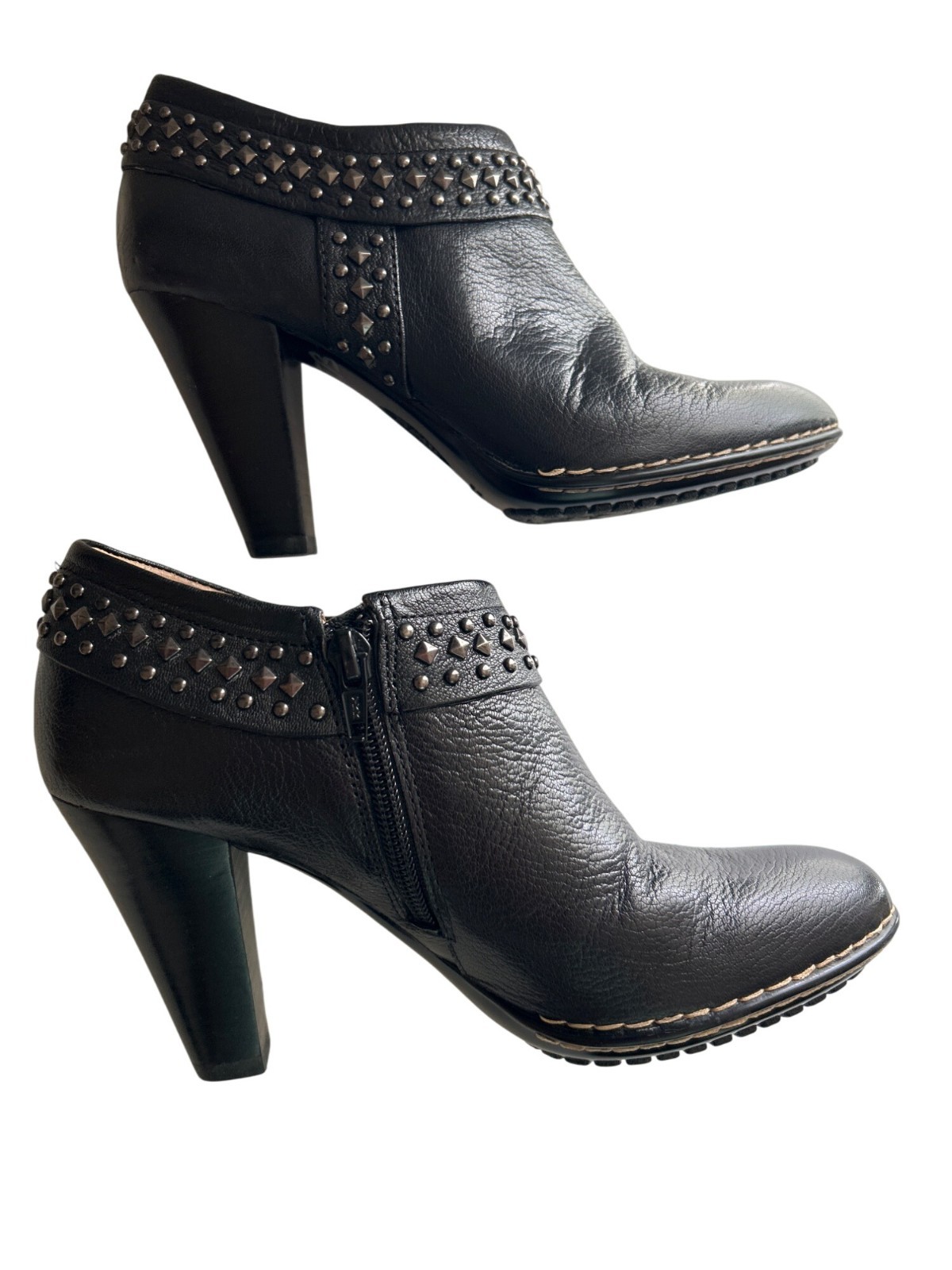 Sofft Black Leather Studded Ankle Boots With Side Zipper & Textured Outsole 6.5M