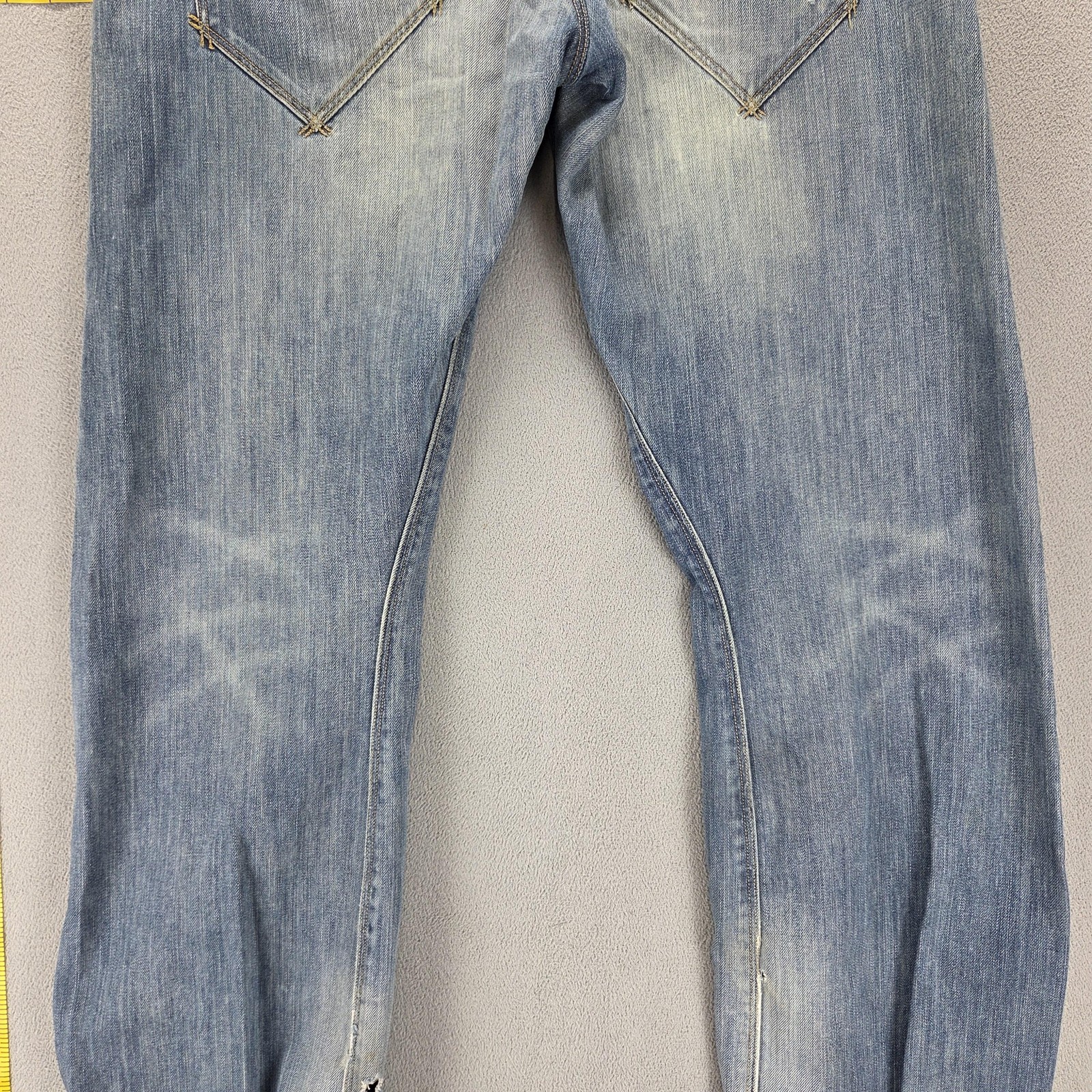 Vintage Levis Engineered Jeans Mens 29×32 Blue Twisted Medium Wash