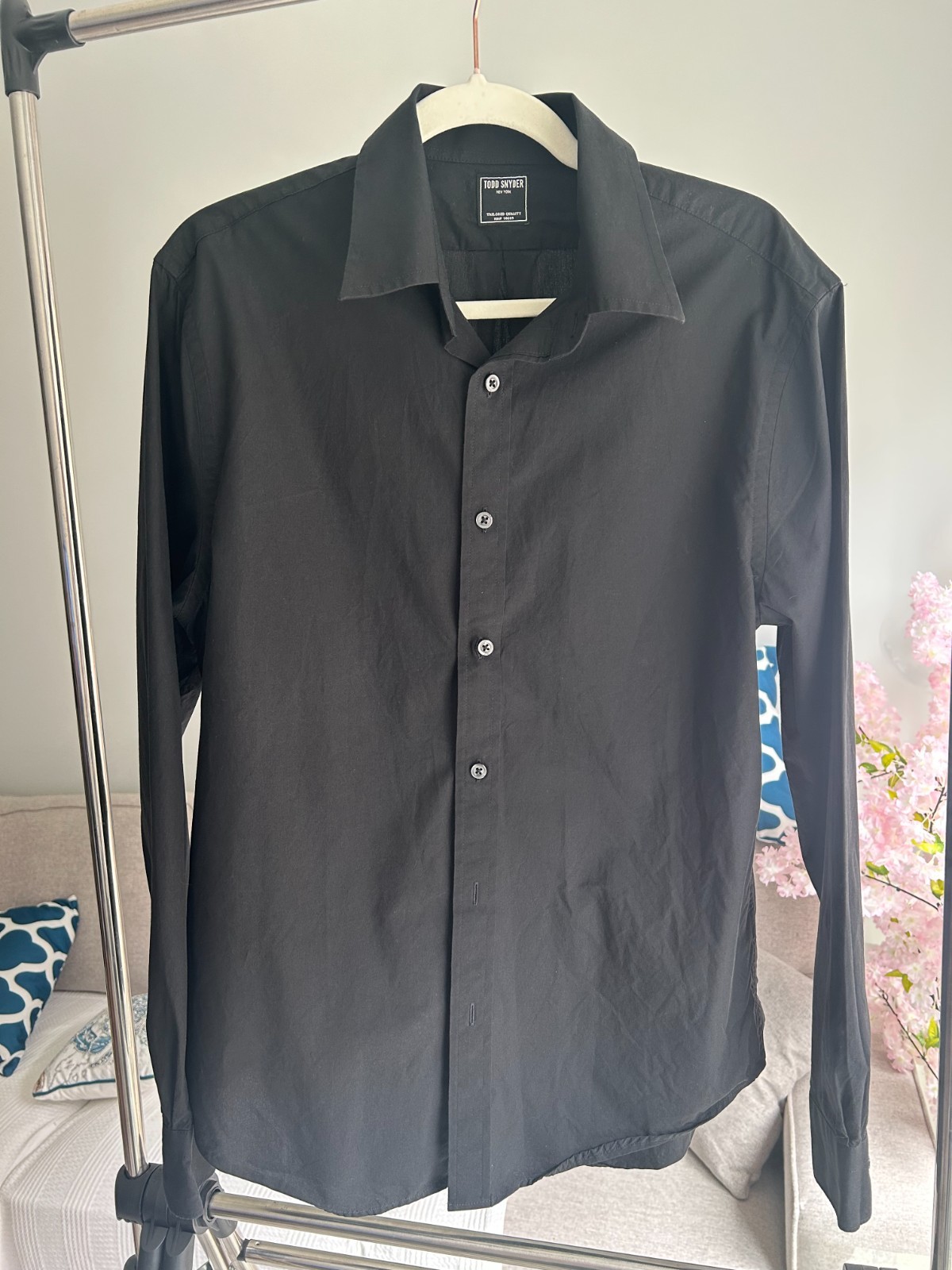 Todd Snyder medium poplin slim fit longsleeve shirt black