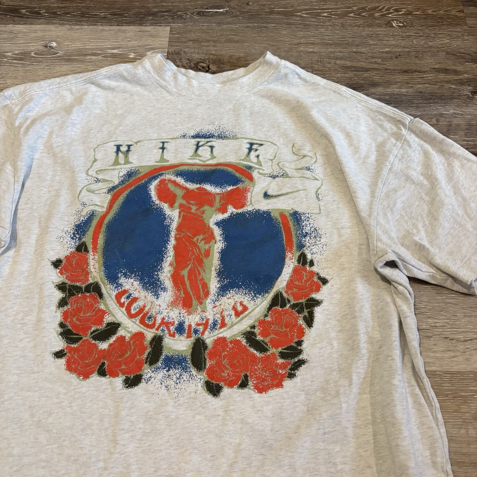 Vintage Inspired Nike Essential Oversized Band T-Shirt Women’s Size Large