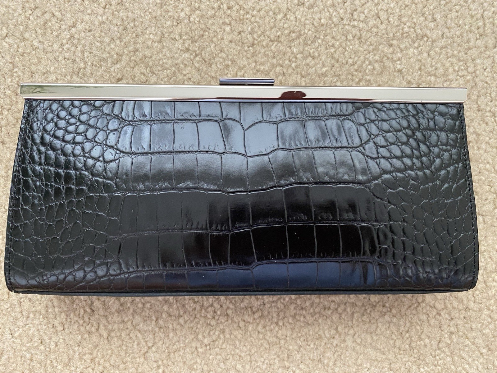 Ann Taylor Black Croc Embossed Clutch w/ Silver Chain Strap, Clasp, Pockets