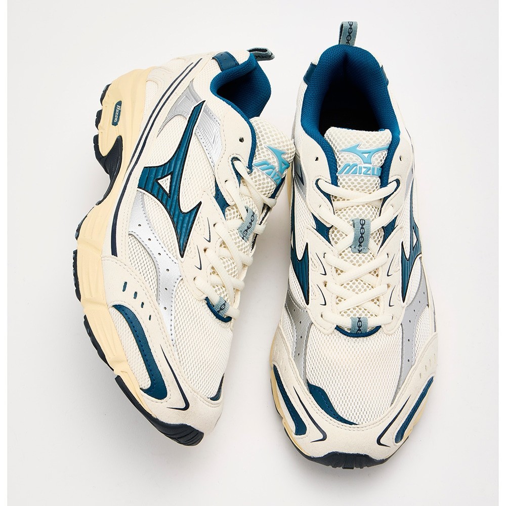 mizuno MXR D1GA256206 Light Beige Blue Unisex Shoes tko06