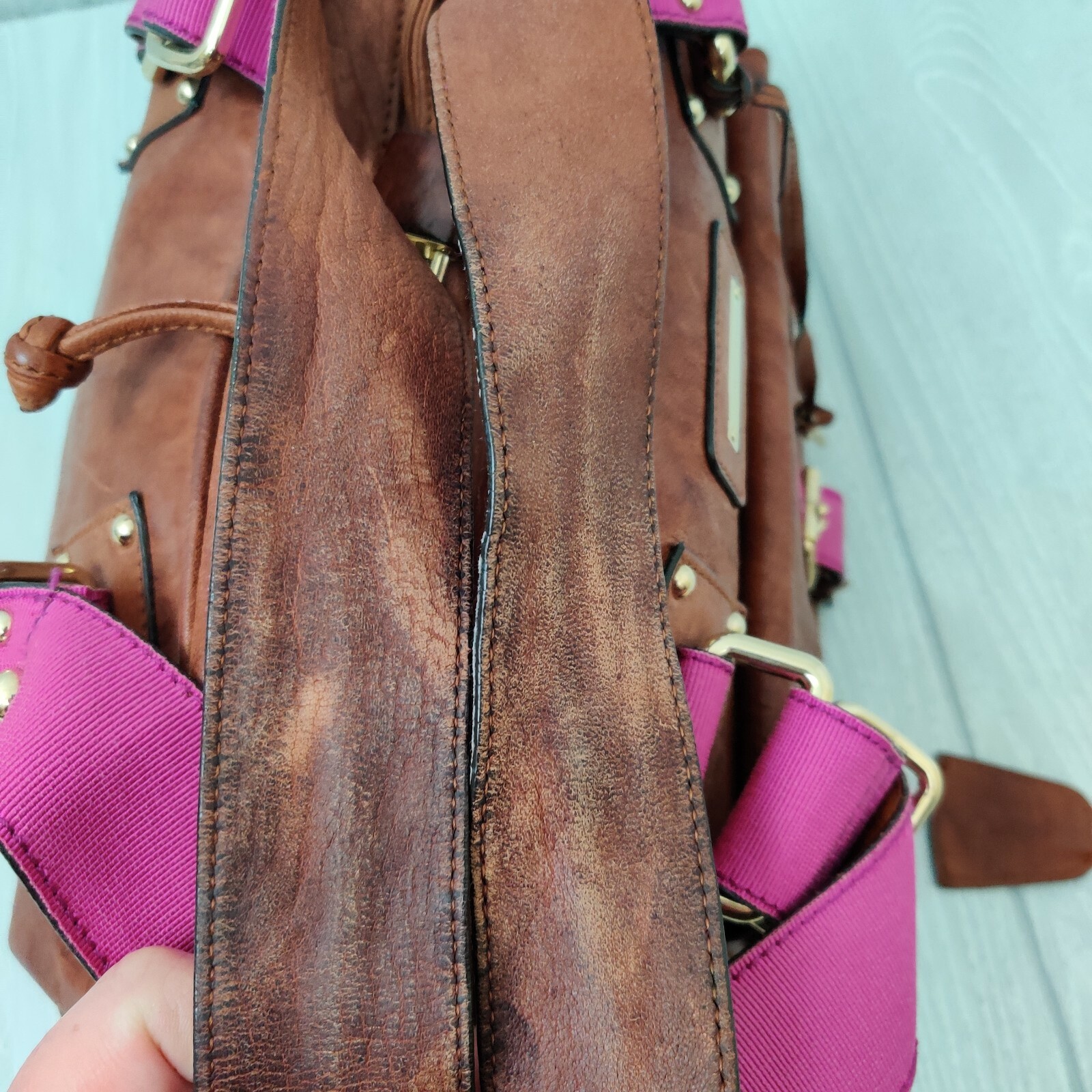 Alessandro Dell Acqua Leather Satchel in Cognac with Fuchsia Trim