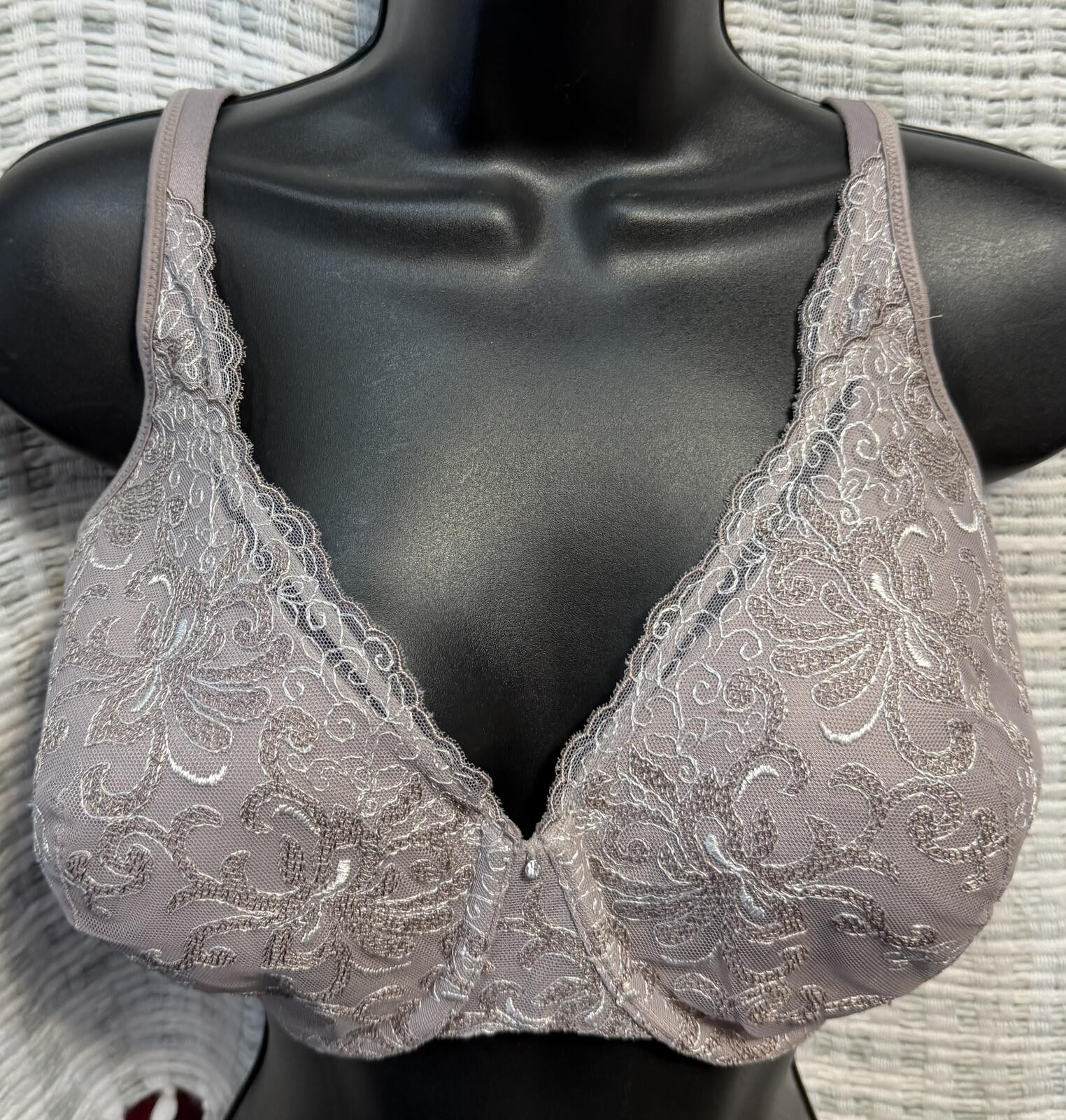 BRA Playtex 4513 Lace Underwire Bra 36DD Taupe Mauve
