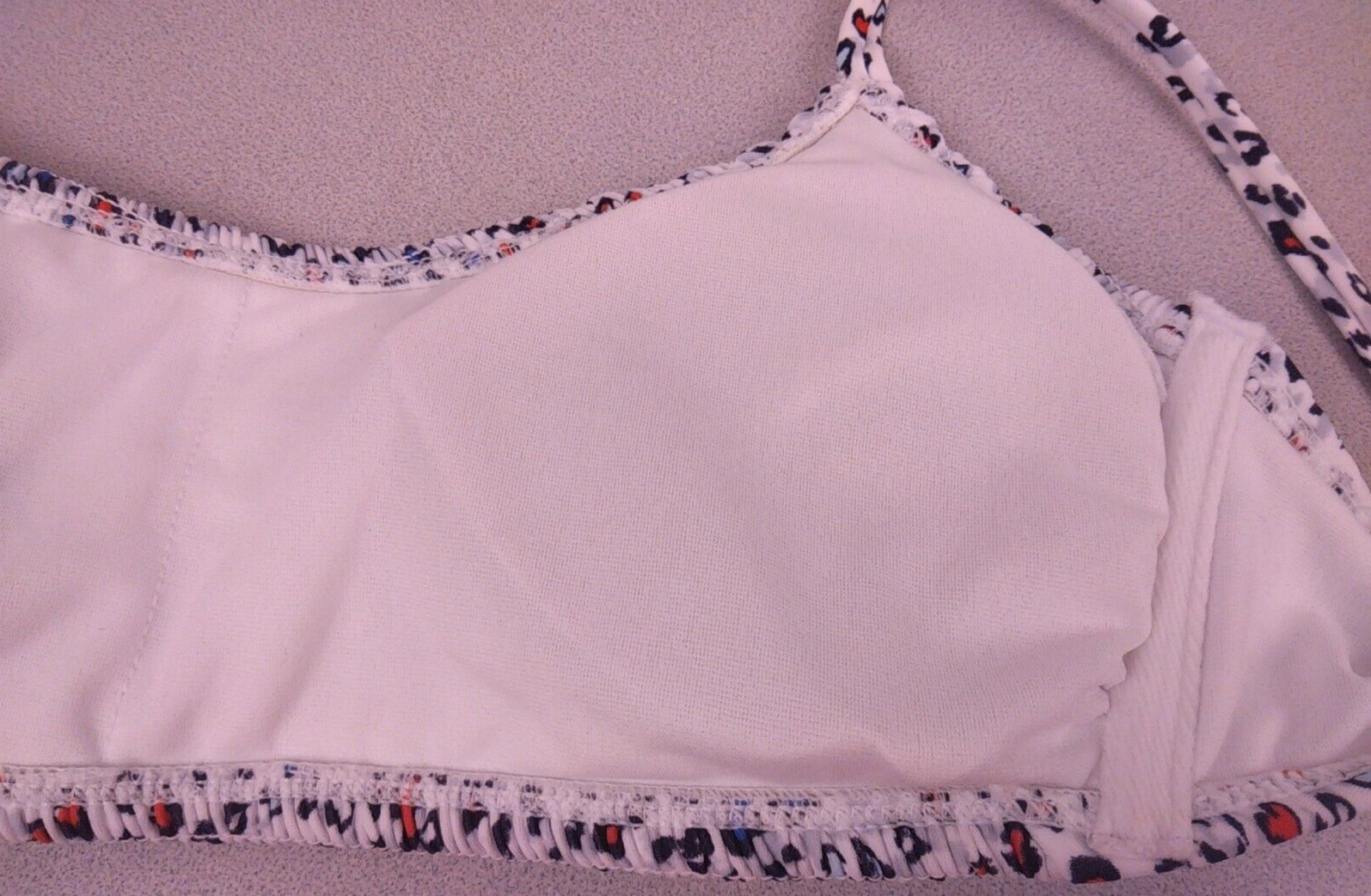 Xhilaration Ladies Colorful Nylon Heart Design Swim Top Size L (51)